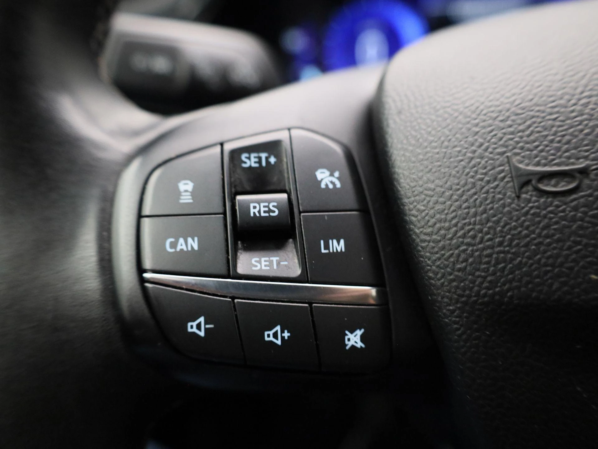 Ford-Puma-image-17