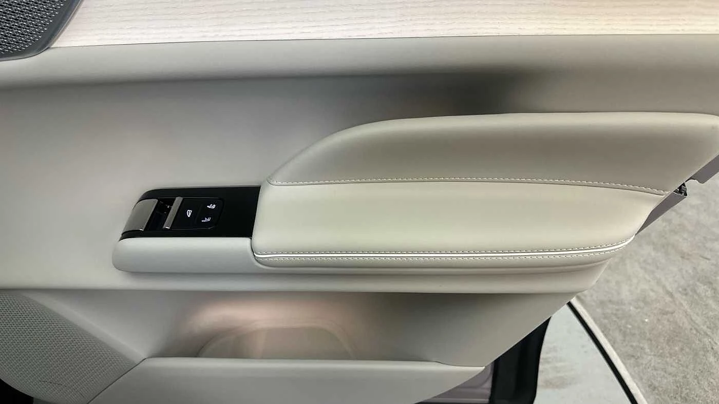 Volvo-ES90-image-36