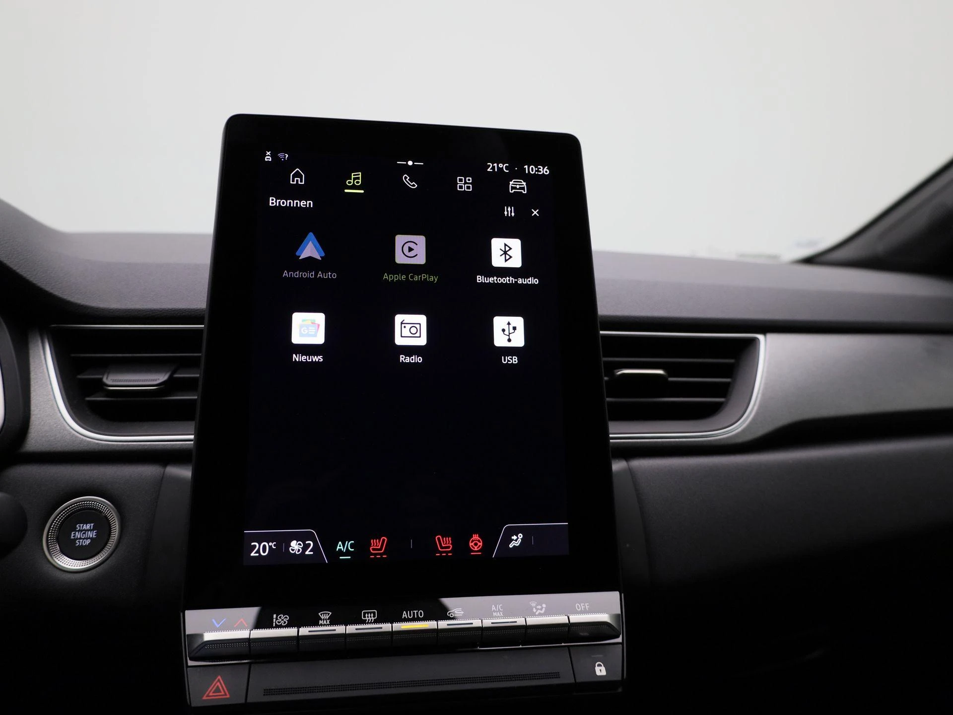 Renault-Captur-image-15