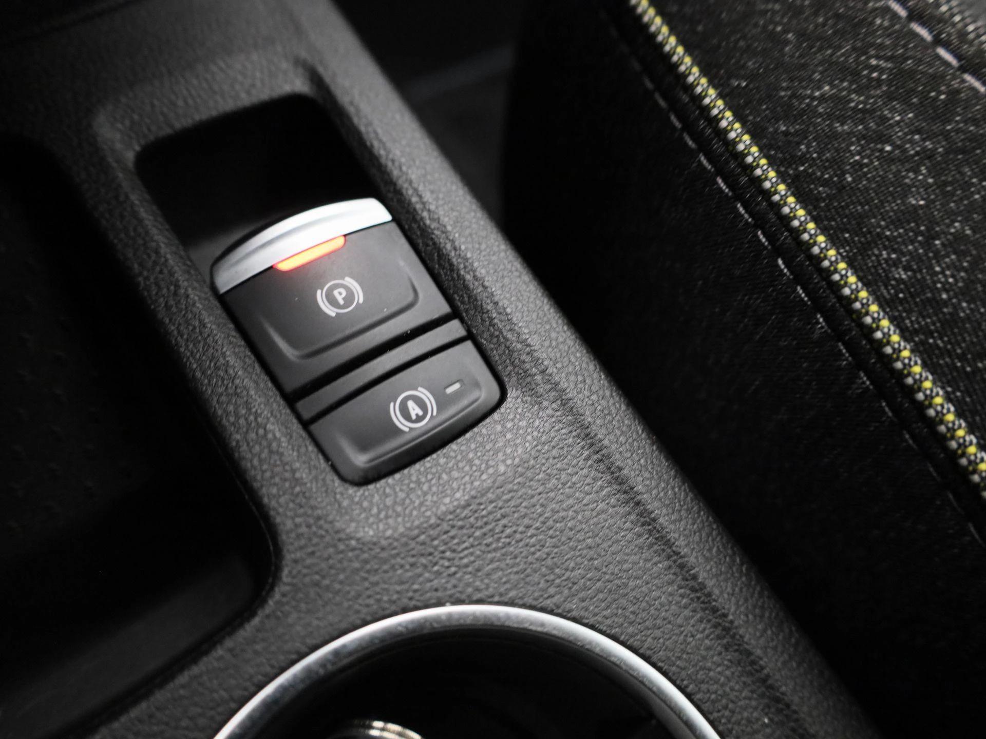 Renault-Captur-image-25