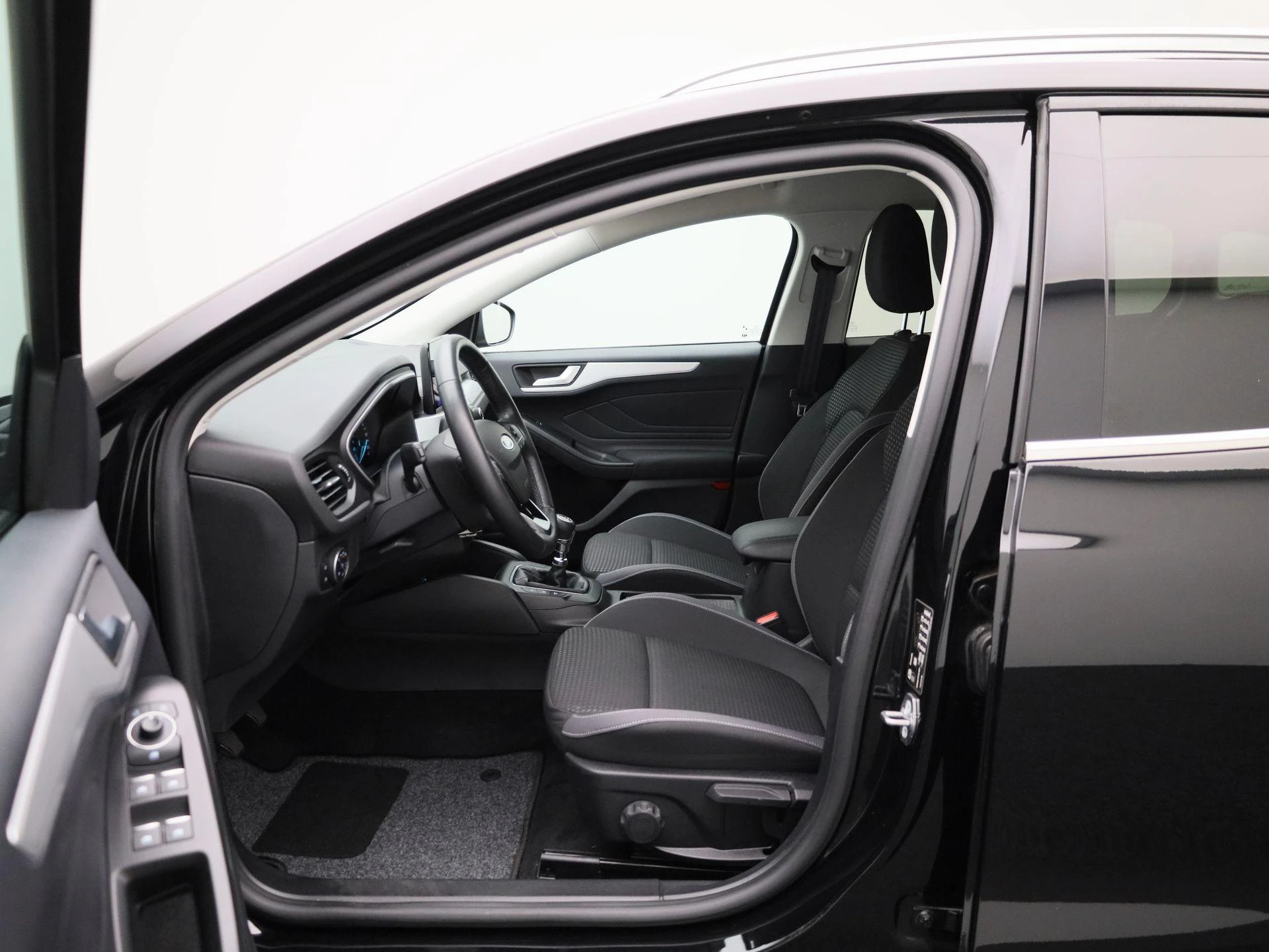 Ford-Focus-image-8