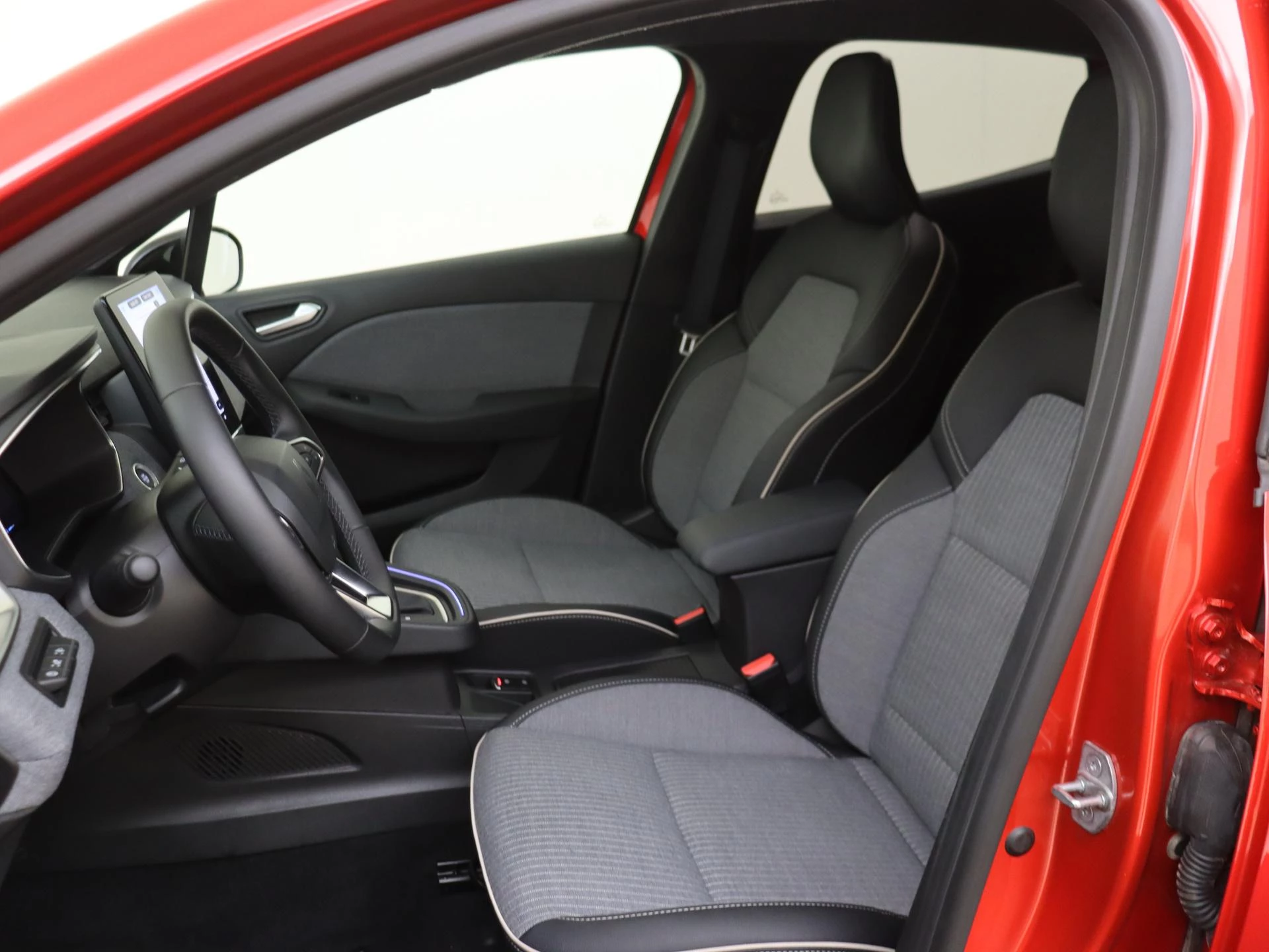 Renault-Clio-image-14