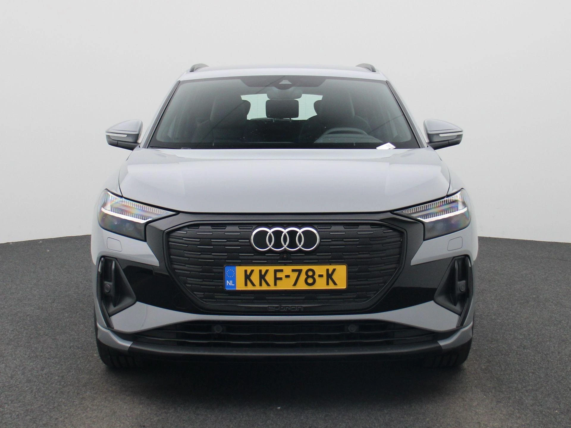 Audi-Q4 e-tron-image-1