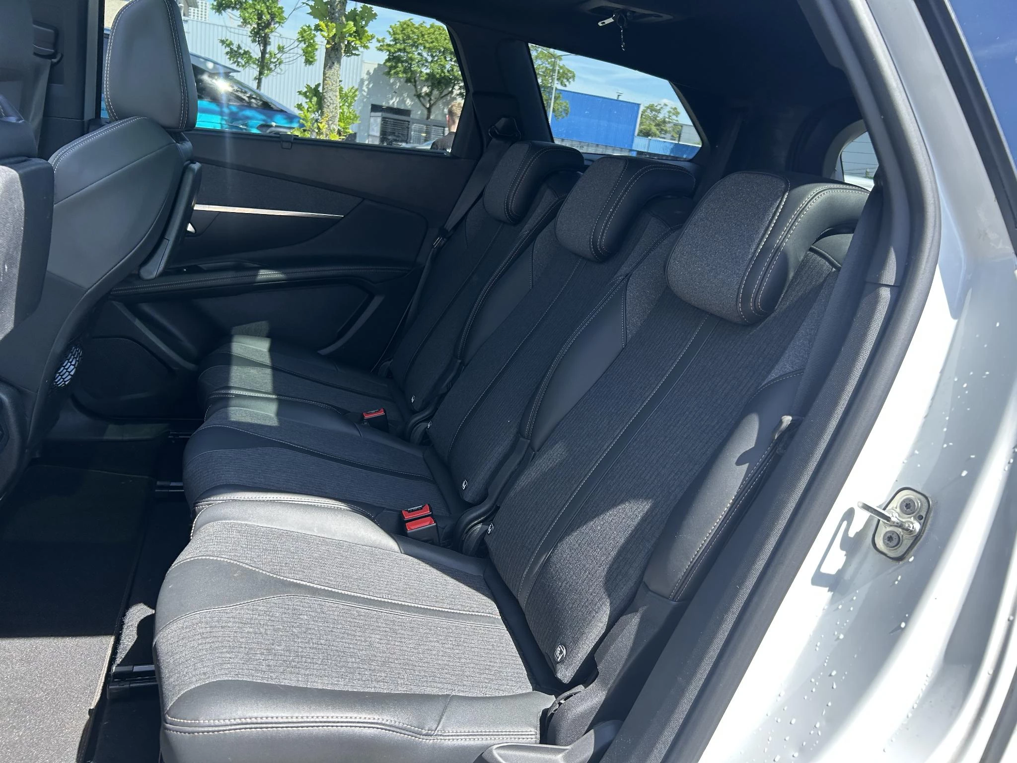 Peugeot-5008-image-22