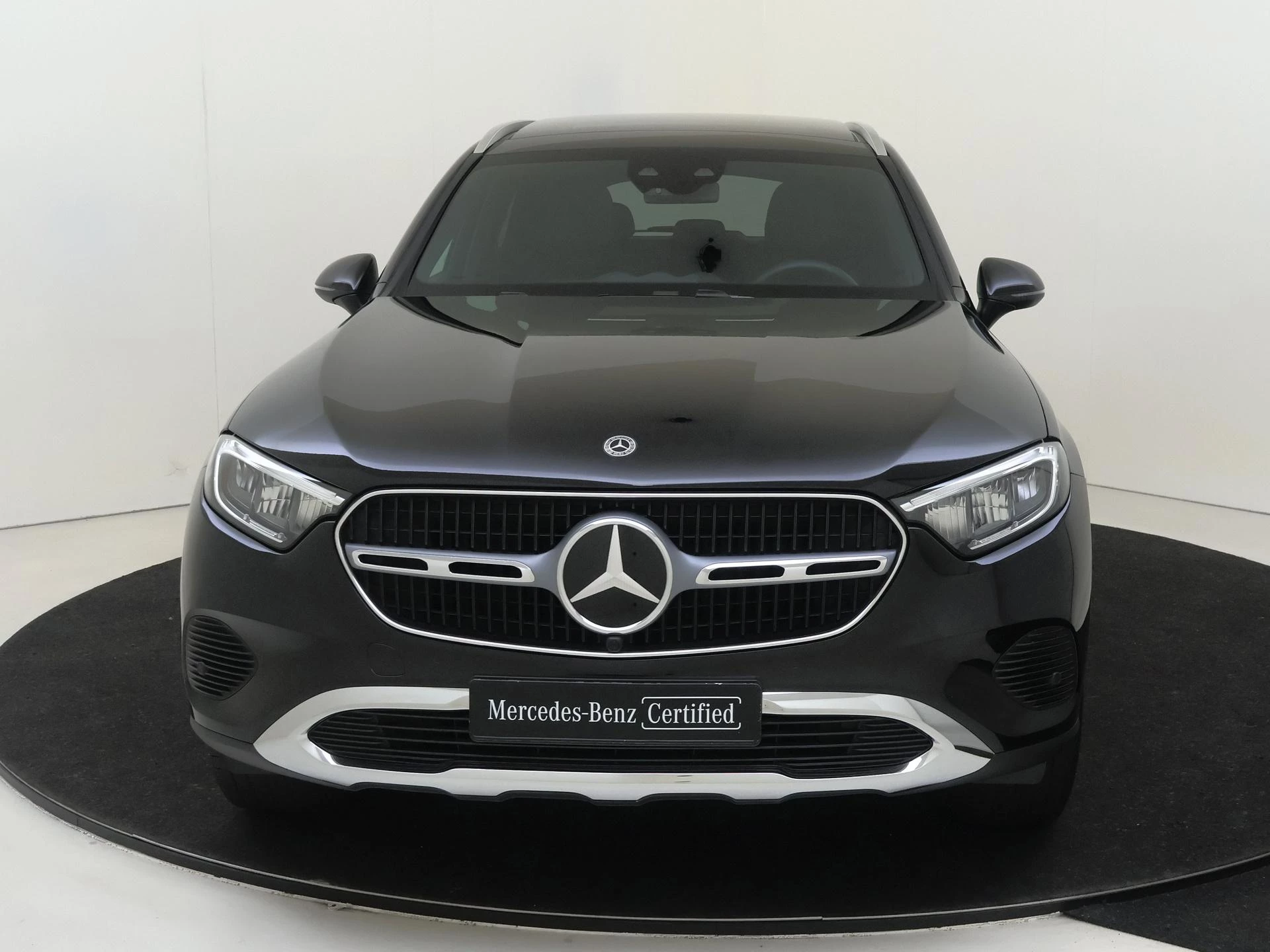 Mercedes-Benz-GLC-image-5