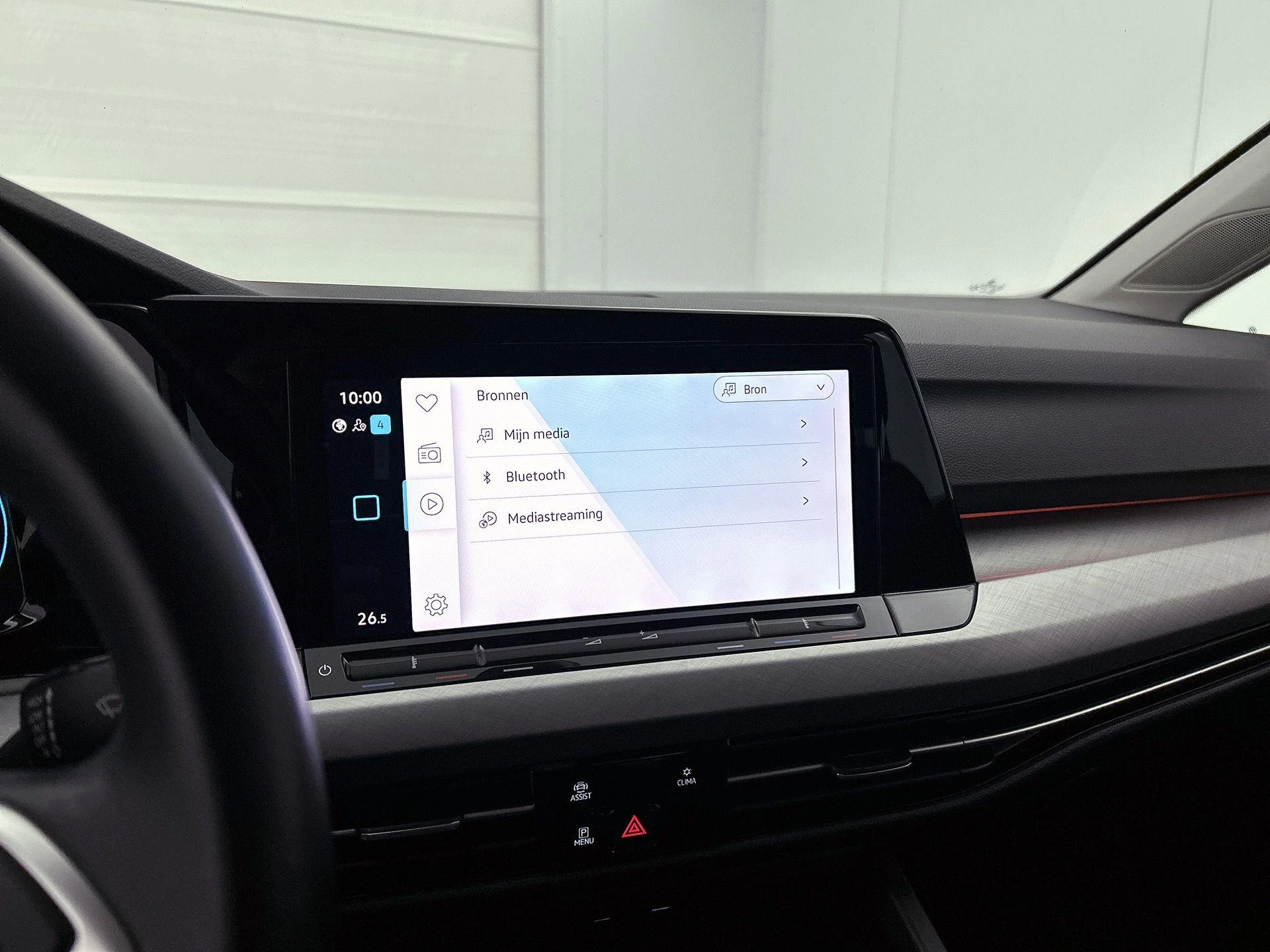 Volkswagen-Golf-image-6