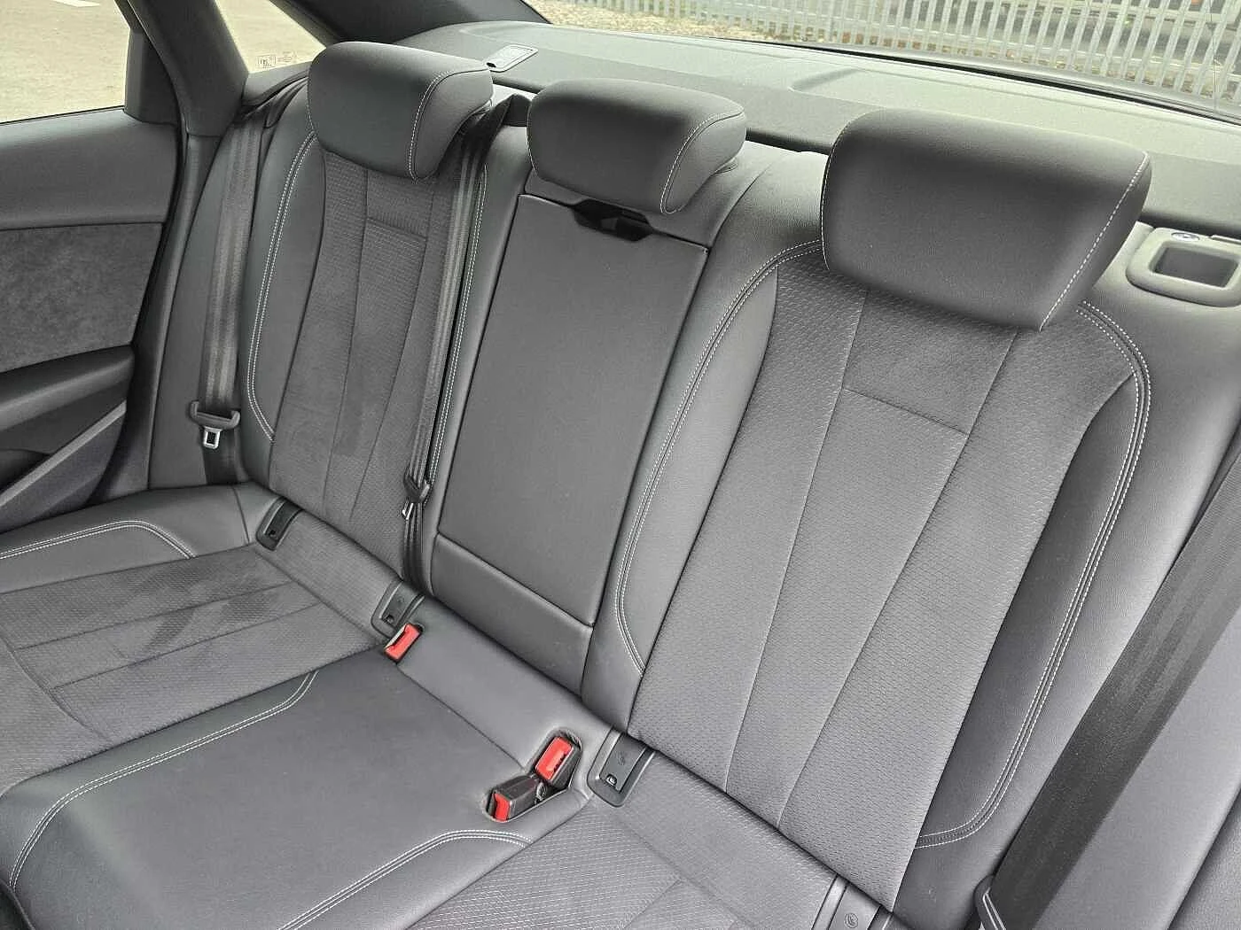 Audi-A4-image-42