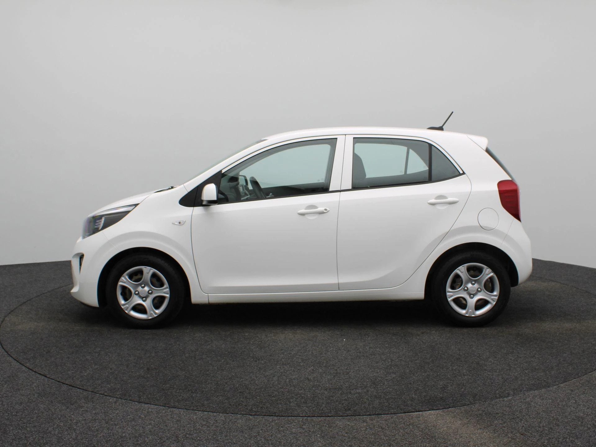 Kia-Picanto-image-3