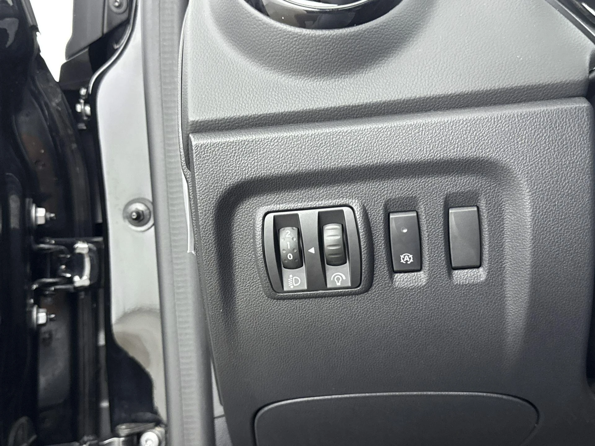 Renault-Captur-image-22