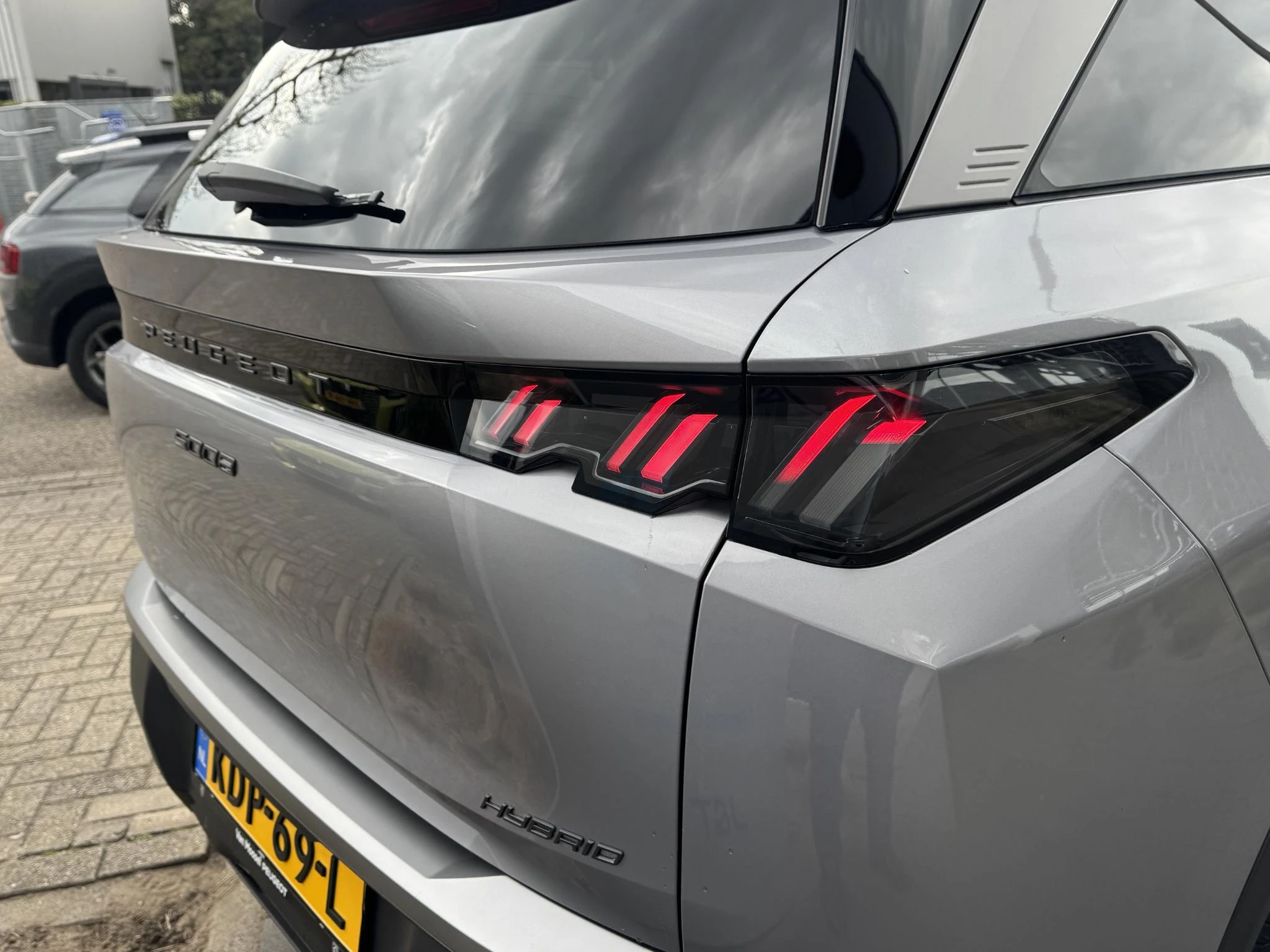 Peugeot-5008-image-11