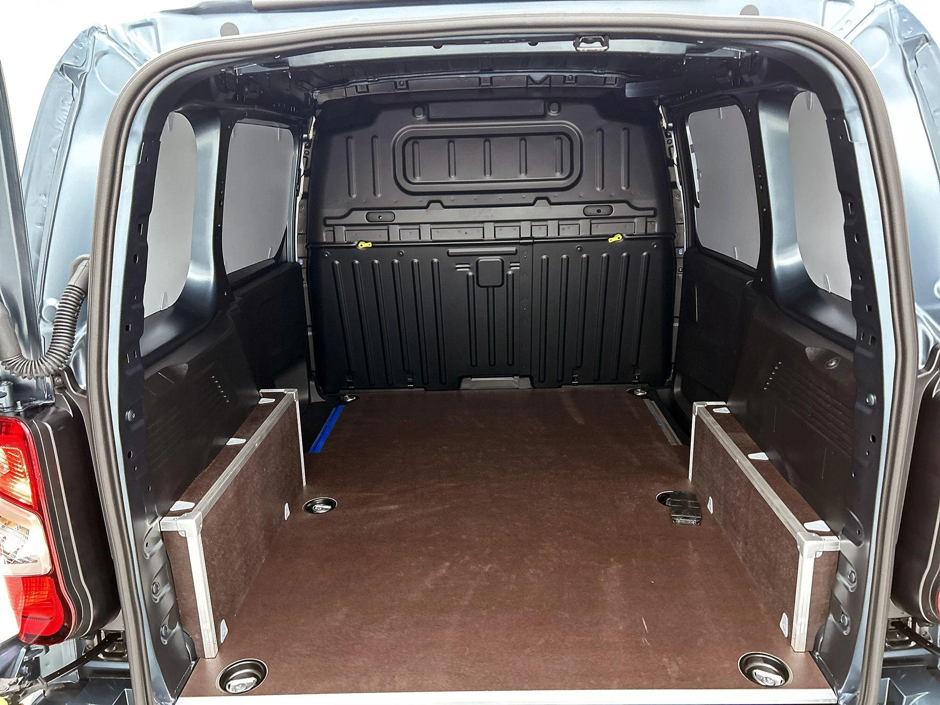 Opel-Combo-e-image-21