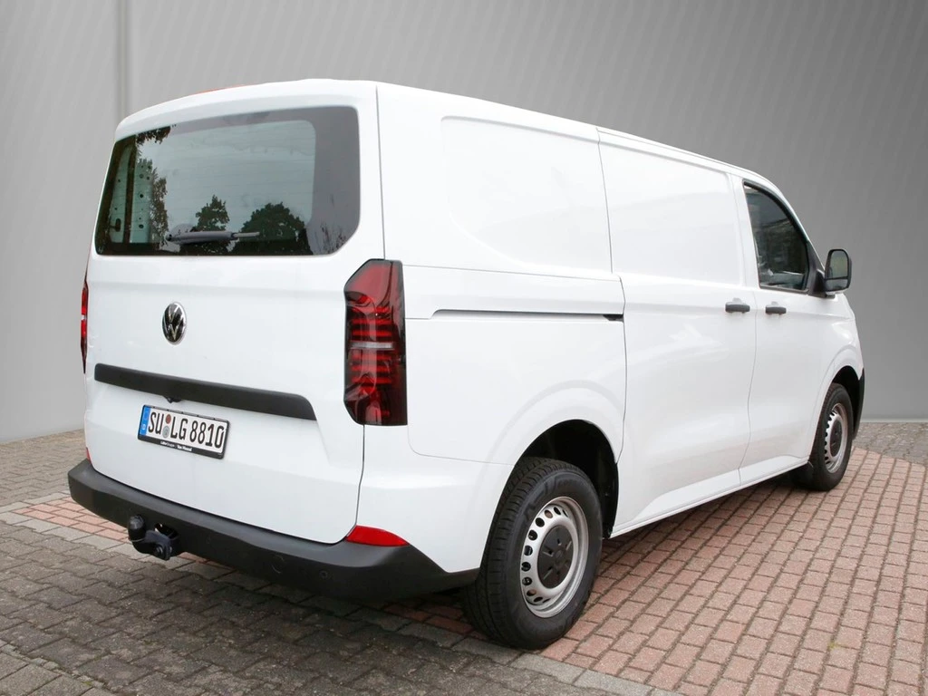 Volkswagen-Transporter-image-3