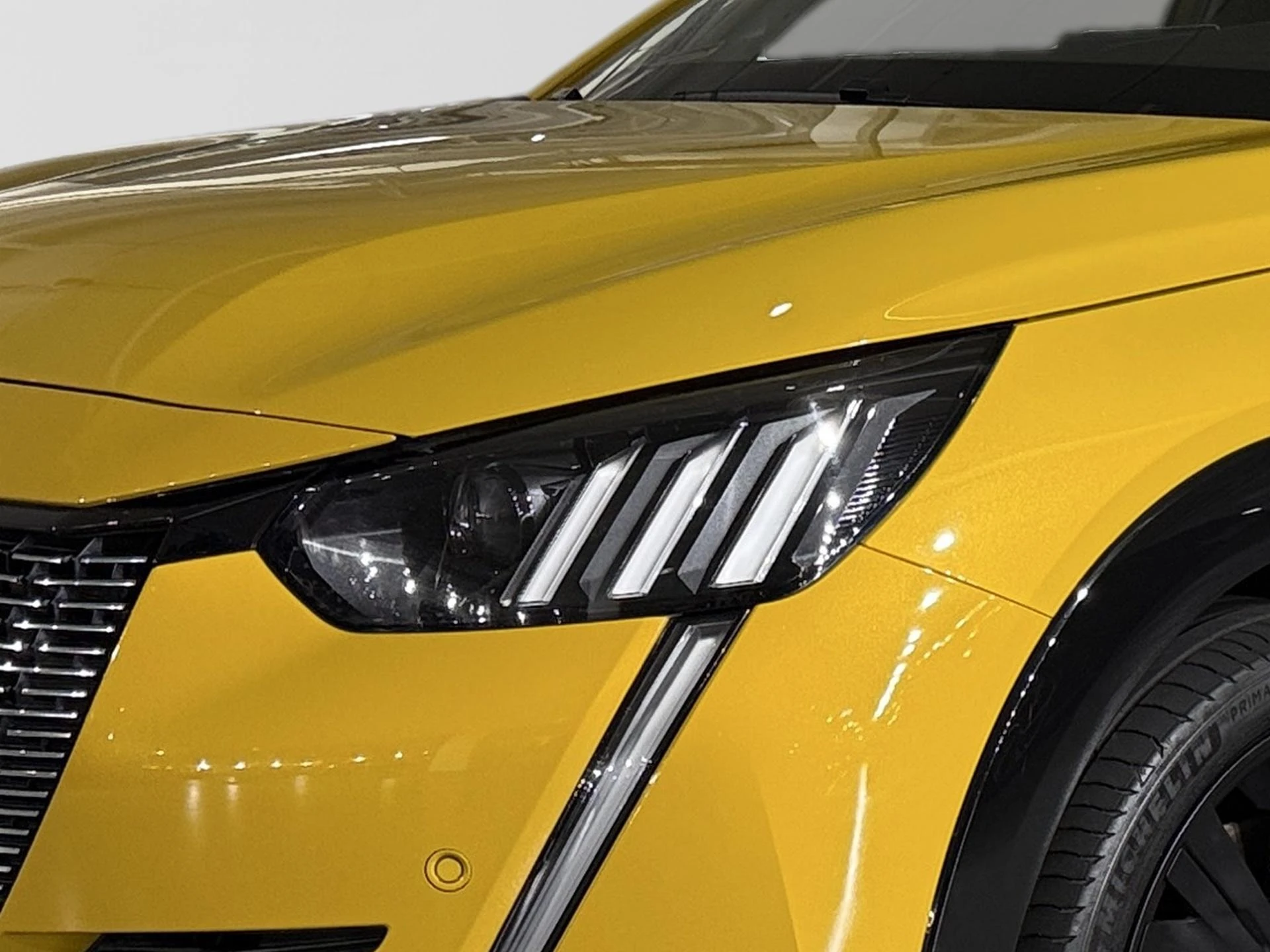 Peugeot-208-image-20