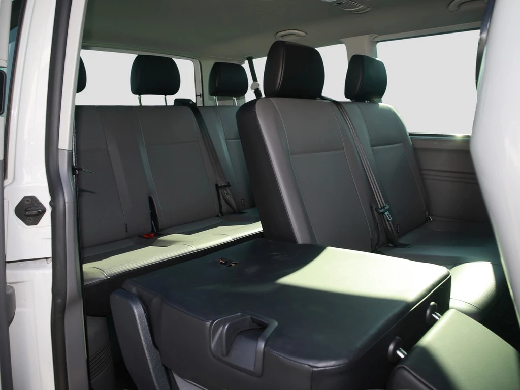 Volkswagen Transporter T6.1 Caravelle 2.0 TDI Klima