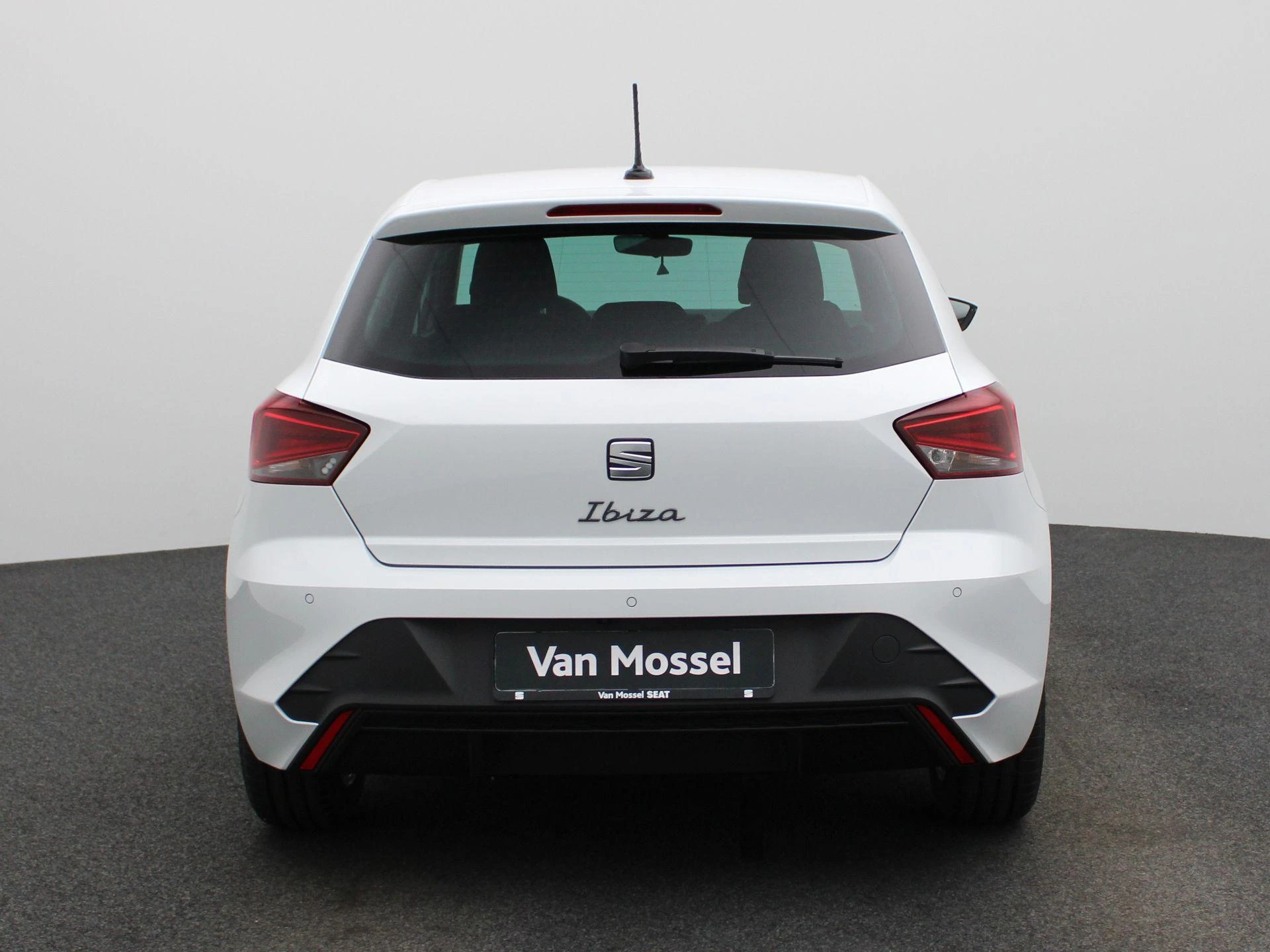 SEAT-Ibiza-image-4