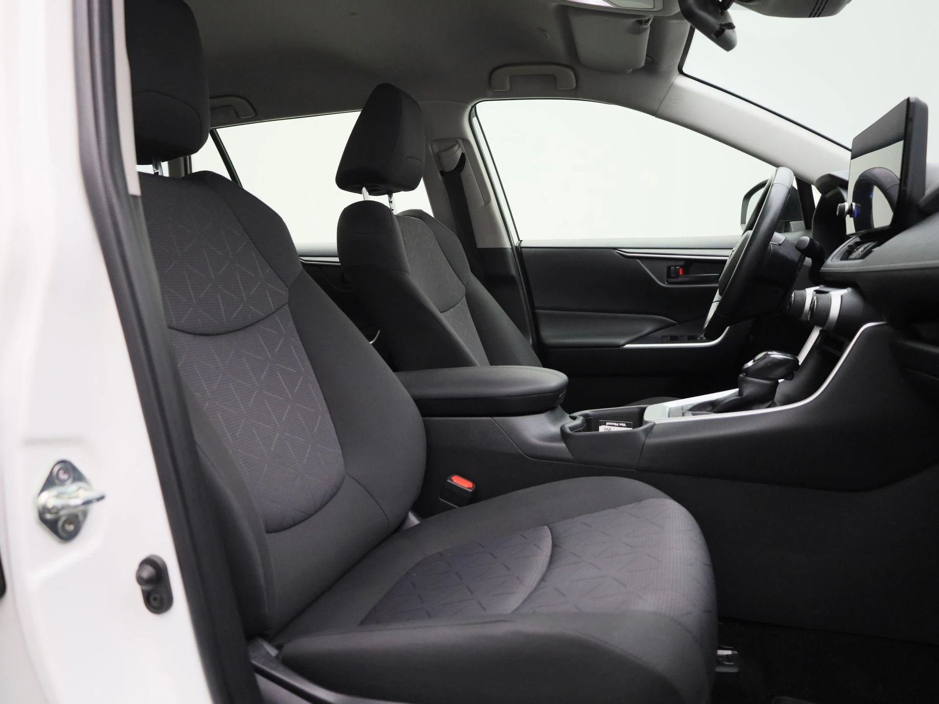 Toyota-RAV4-image-30