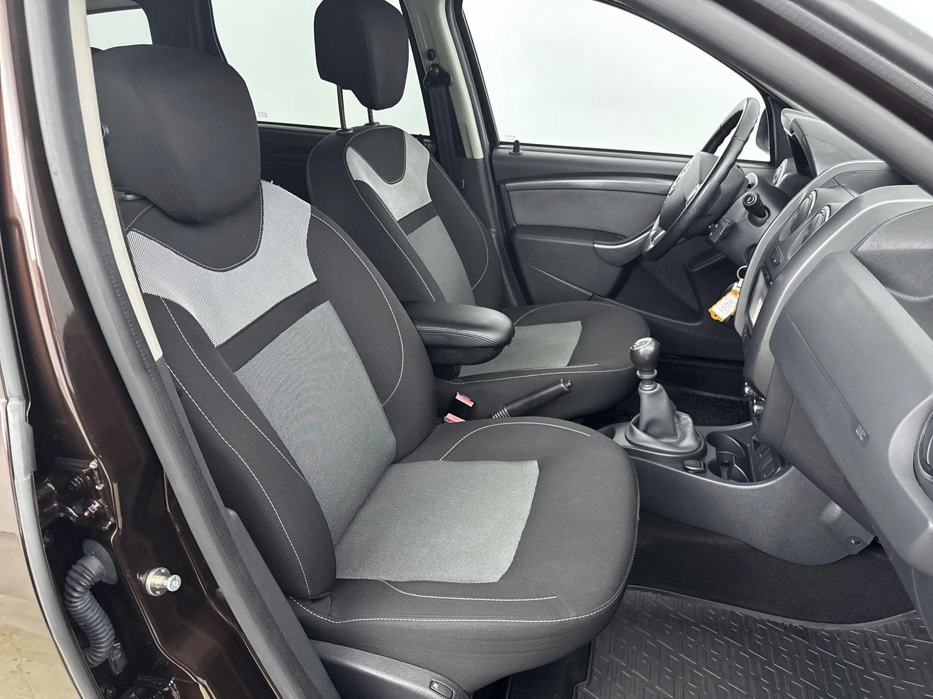 Dacia-Duster-image-24