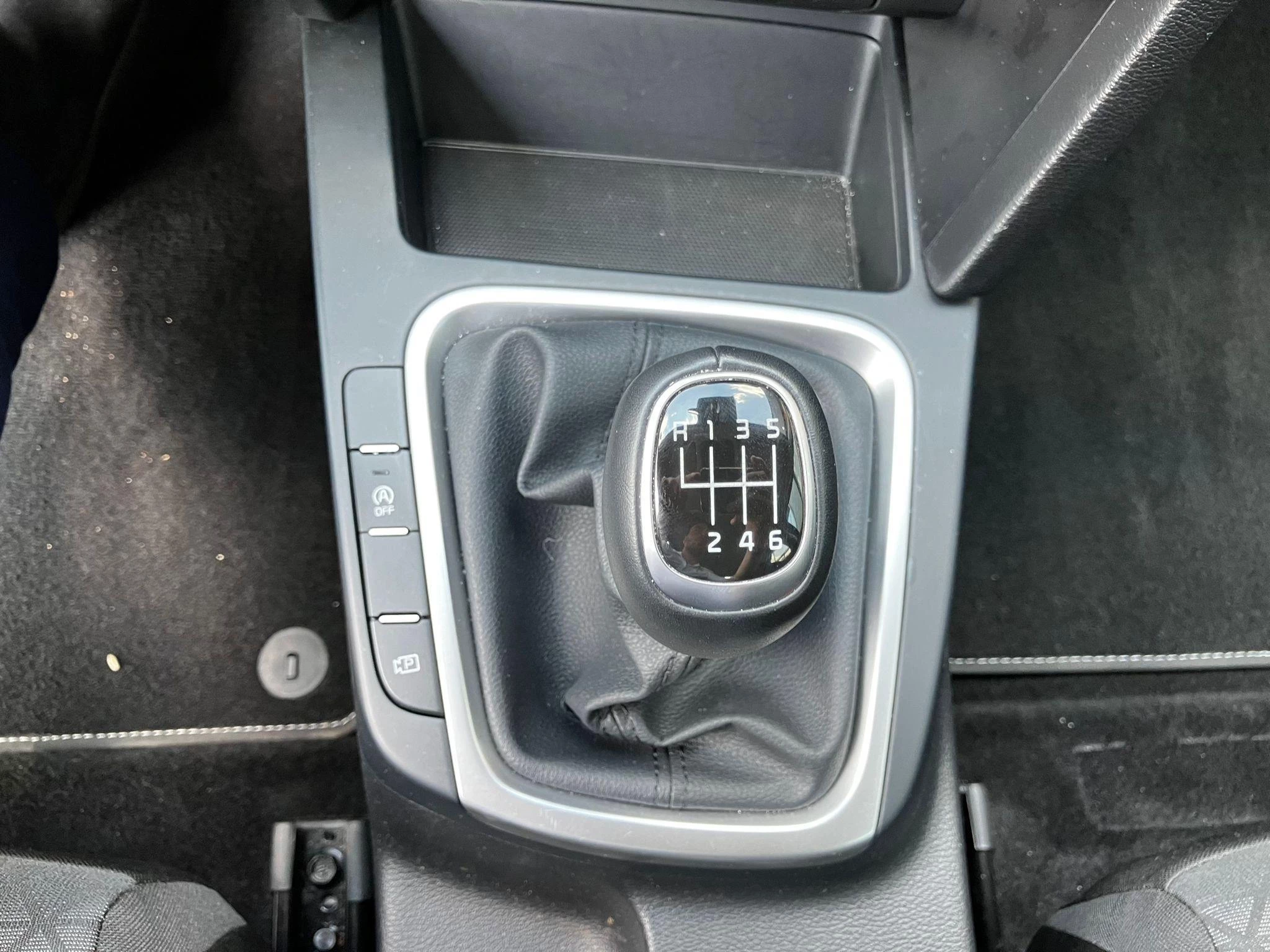 Kia-Ceed Sportswagon-image-7
