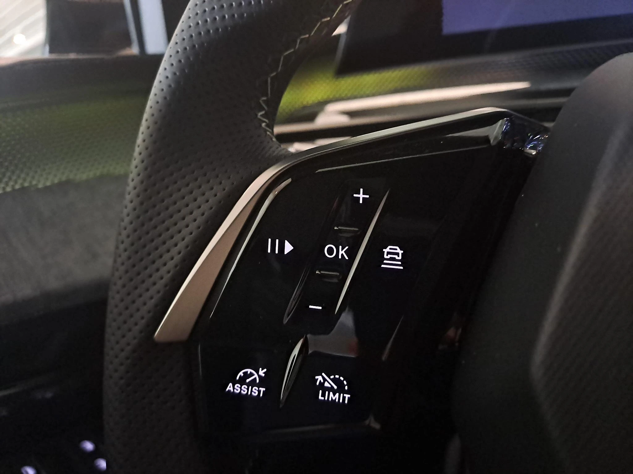 Peugeot-e-3008-image-15