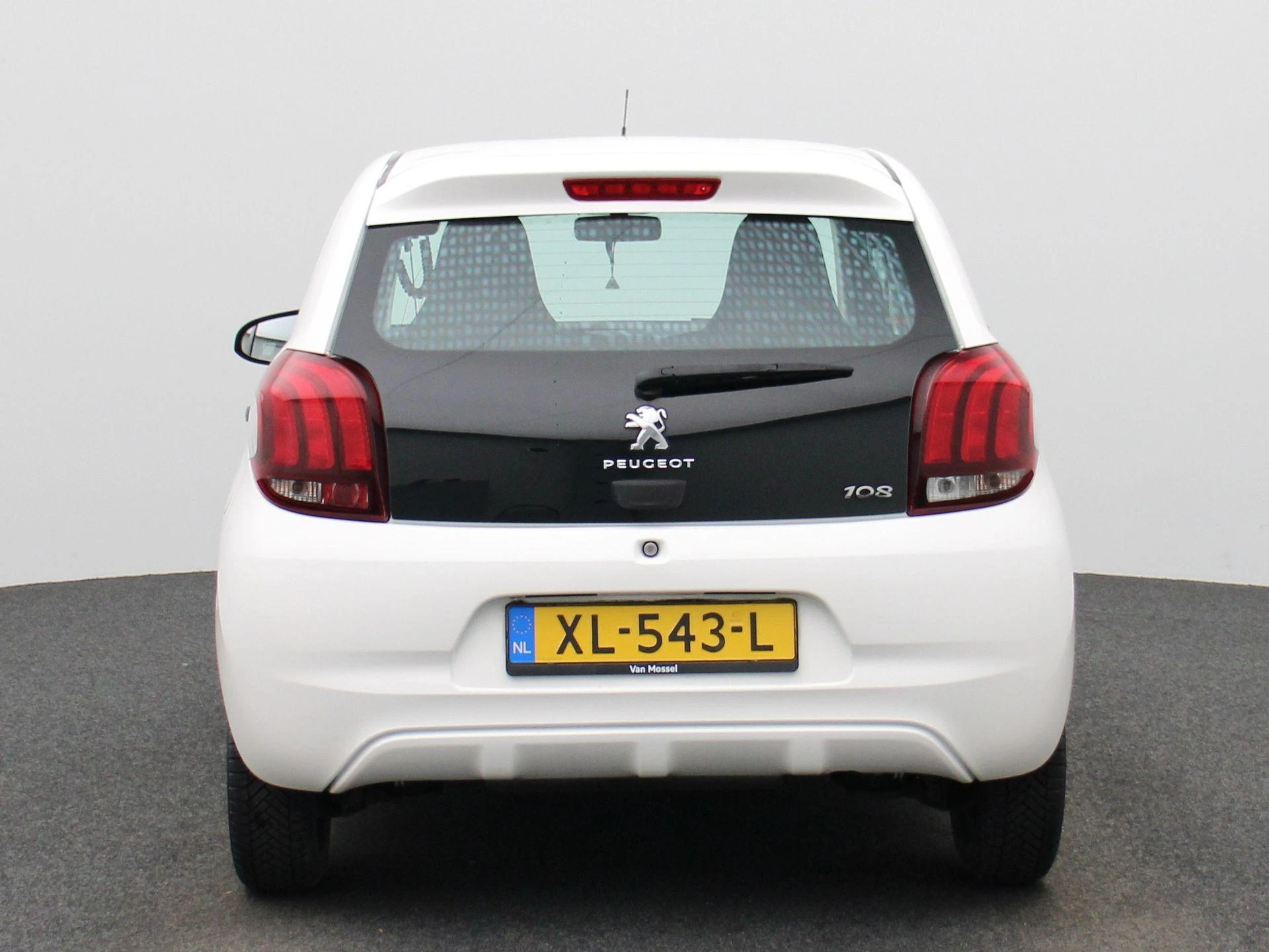 Peugeot-108-image-4
