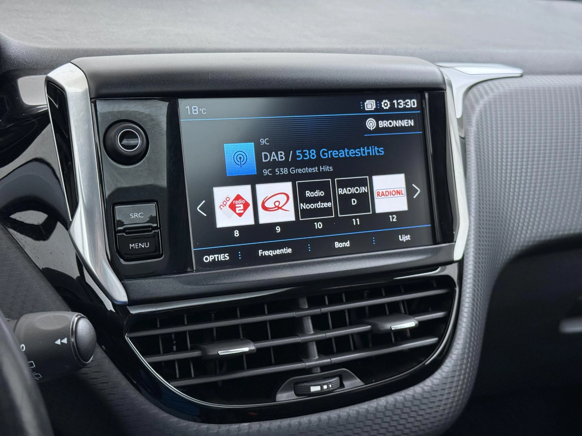 Peugeot 2008 1.2 PureTech Allure