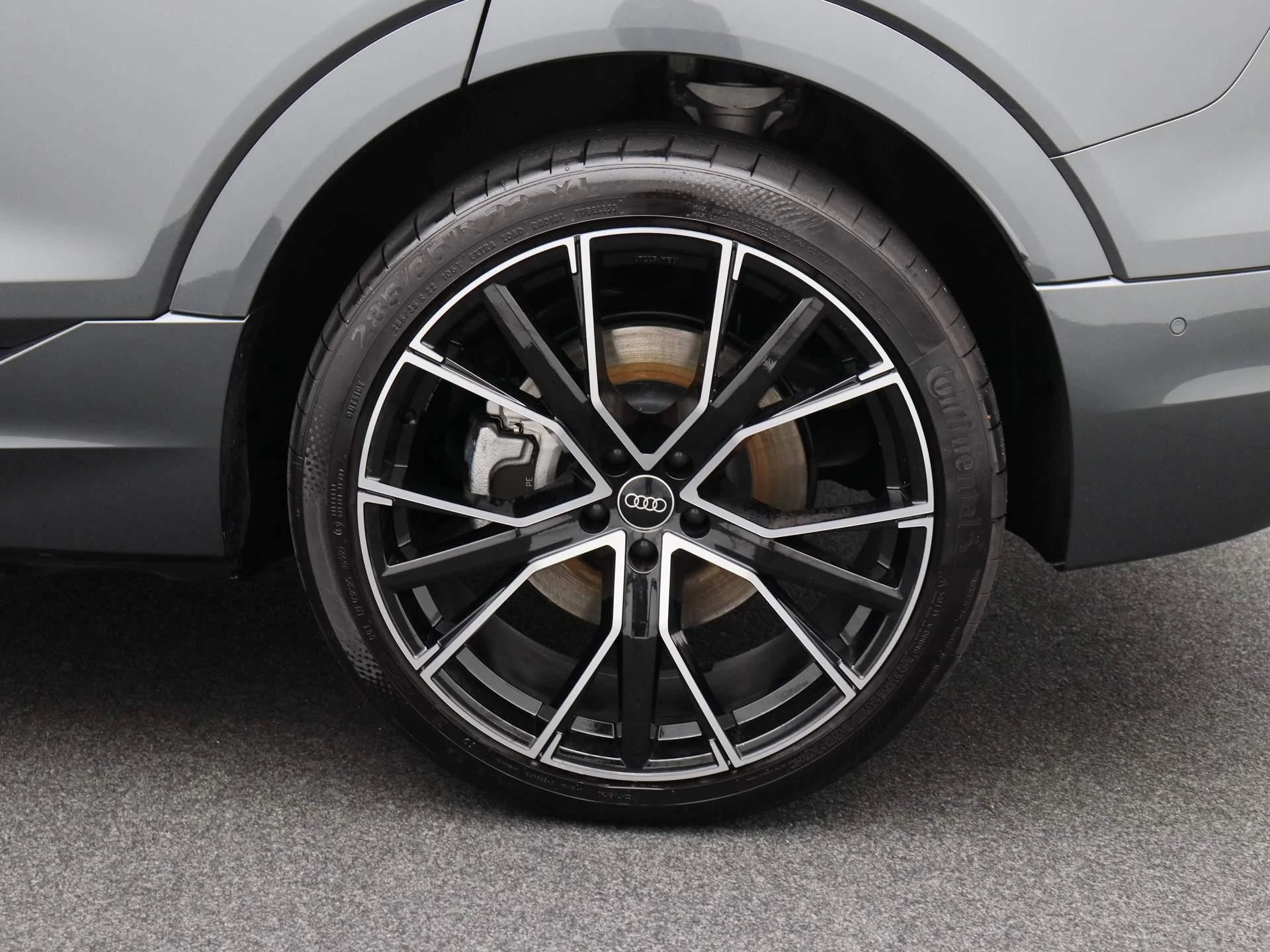 Audi-Q8 e-tron-image-9