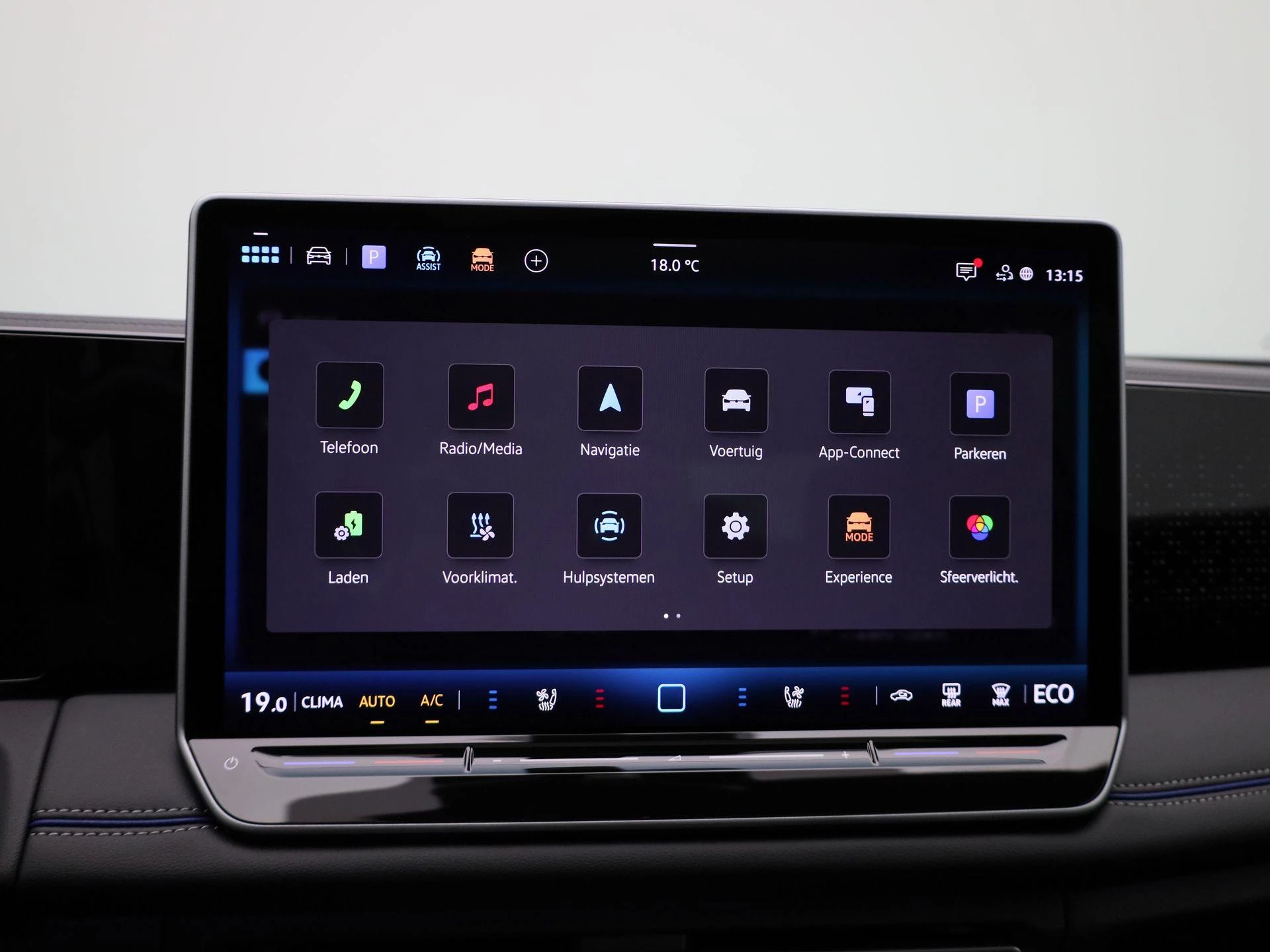 Volkswagen-Tiguan-image-21