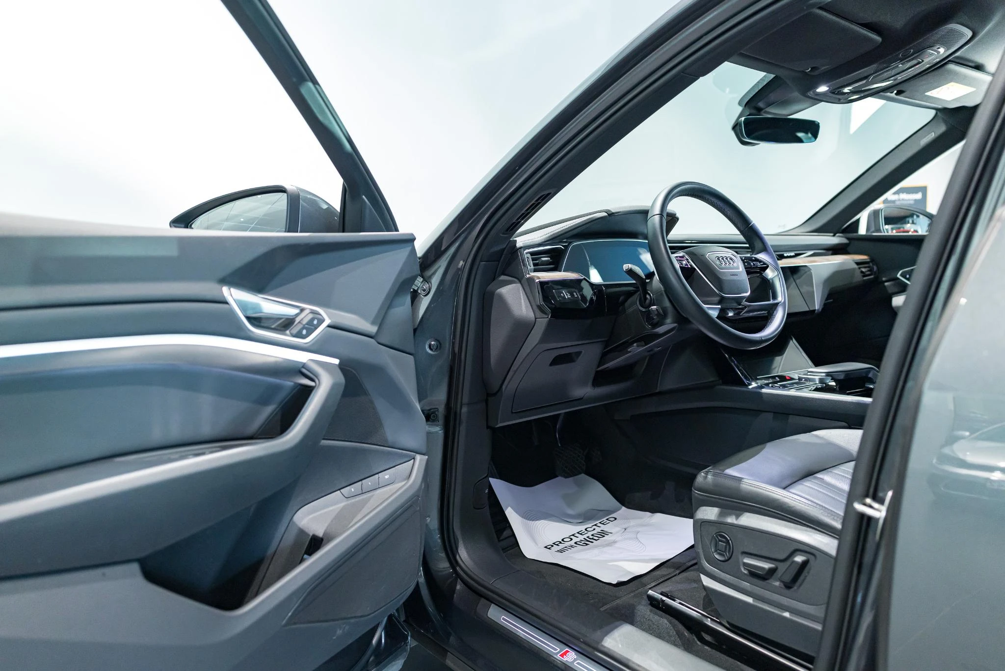 Audi-e-tron-image-23