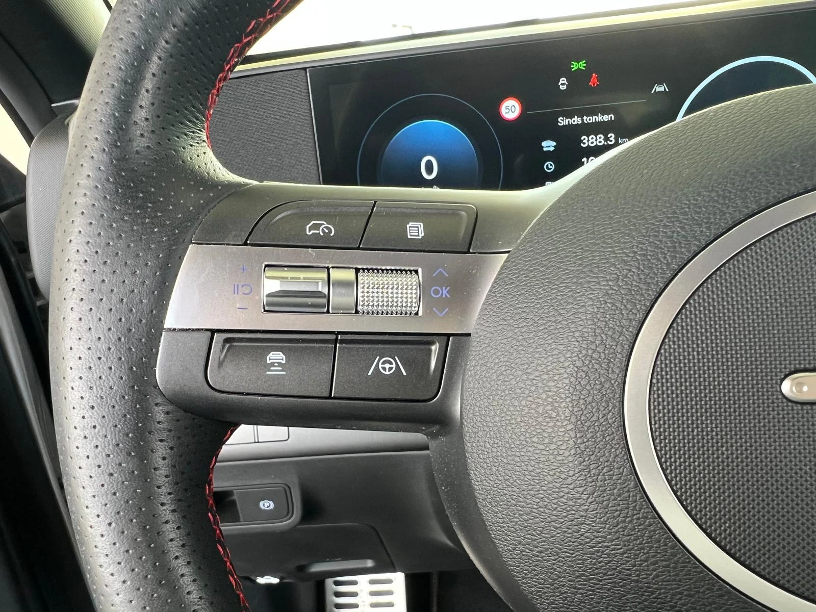 Hyundai-Kona-image-17