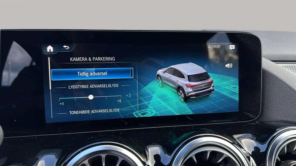 Mercedes-Benz-EQA-image-18