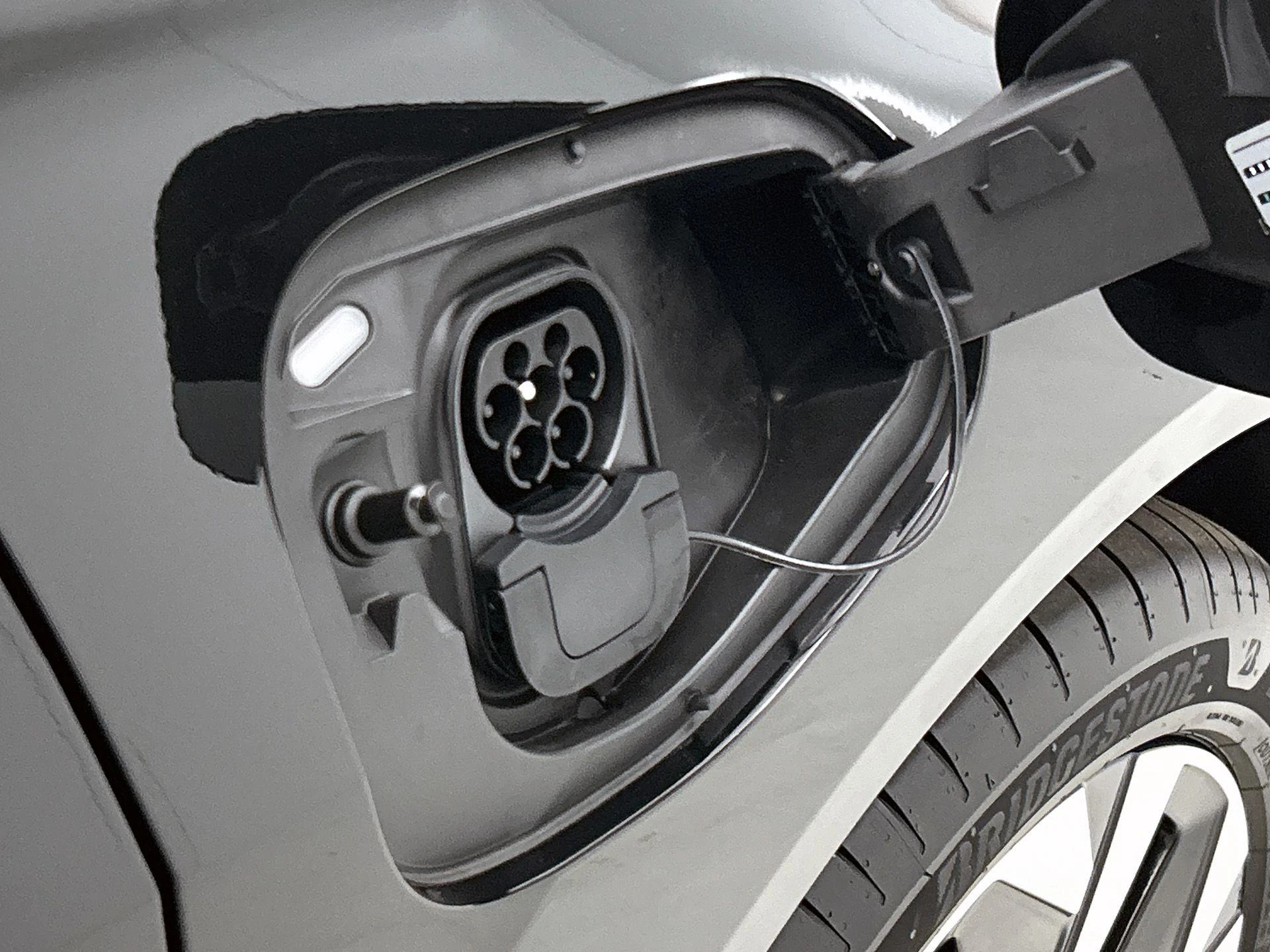 Volkswagen-ID. Polo-image-18