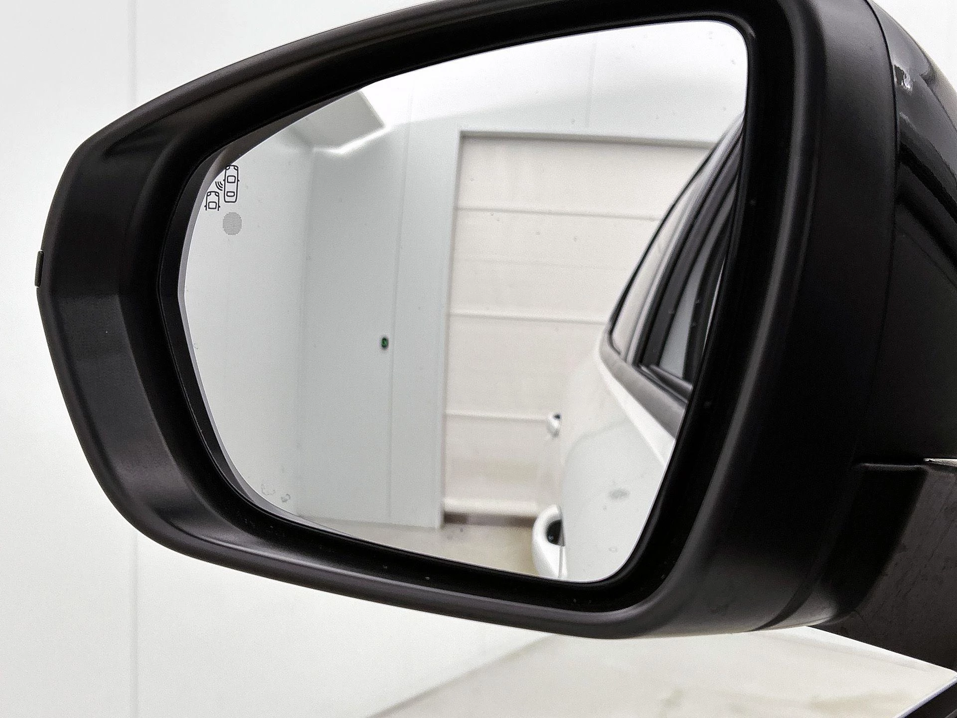 Opel-Grandland-image-18
