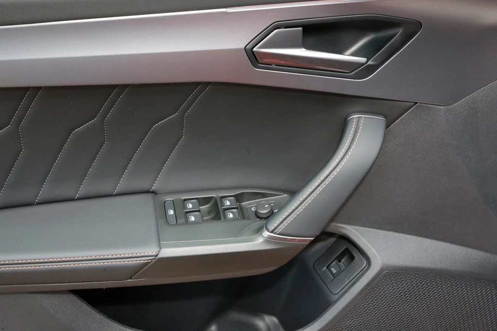 CUPRA Formentor VZ 2.0 TSI DSG 19" Kamera Memory