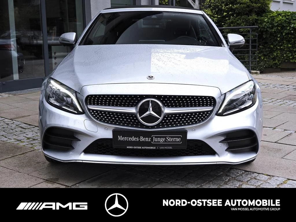 Mercedes-Benz C-Klasse 200 CABRIO 4M AMG TOTWINKEL AIRSCARF AHK SOUND AMG Line