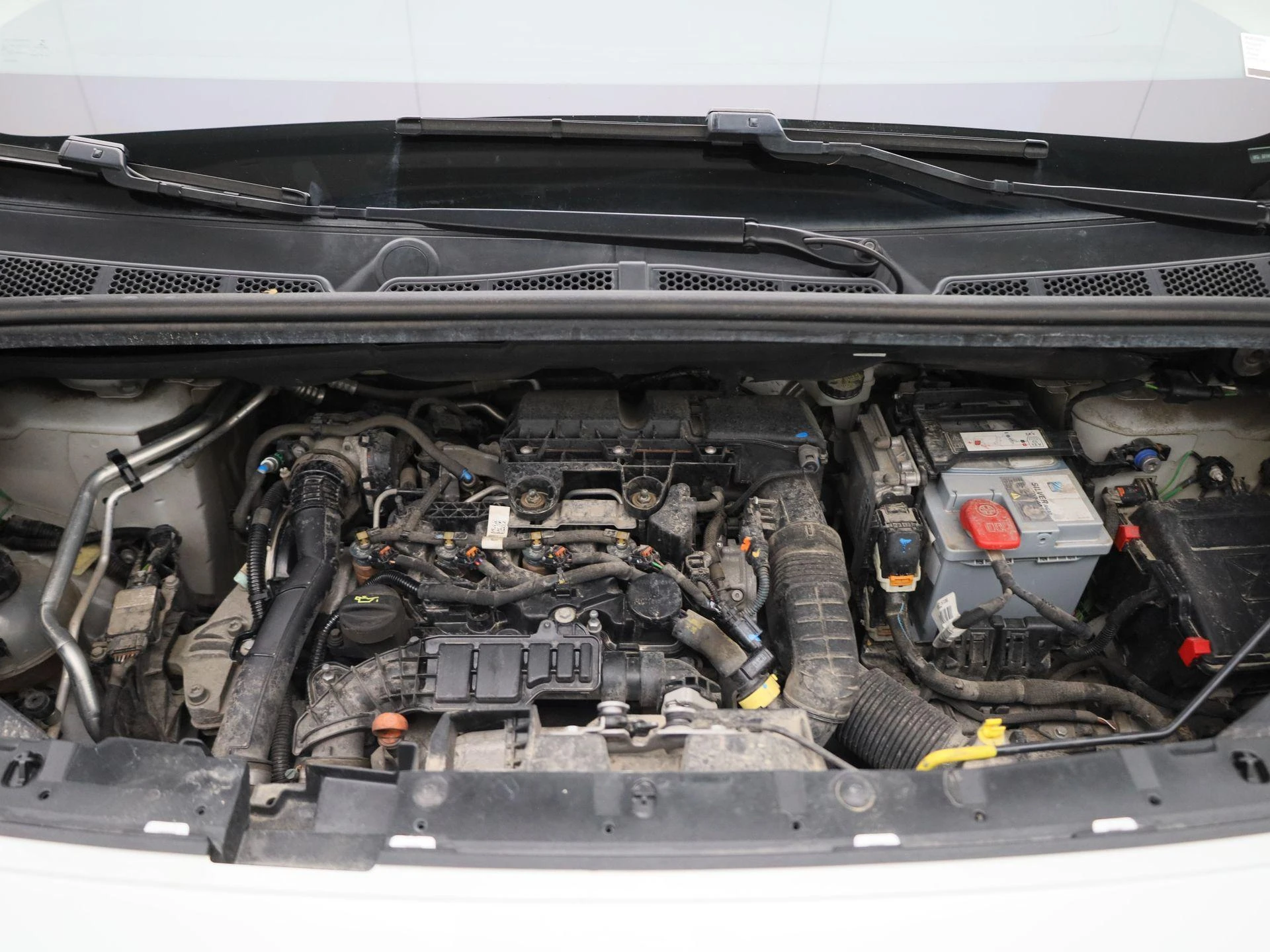 Peugeot-Partner-image-32