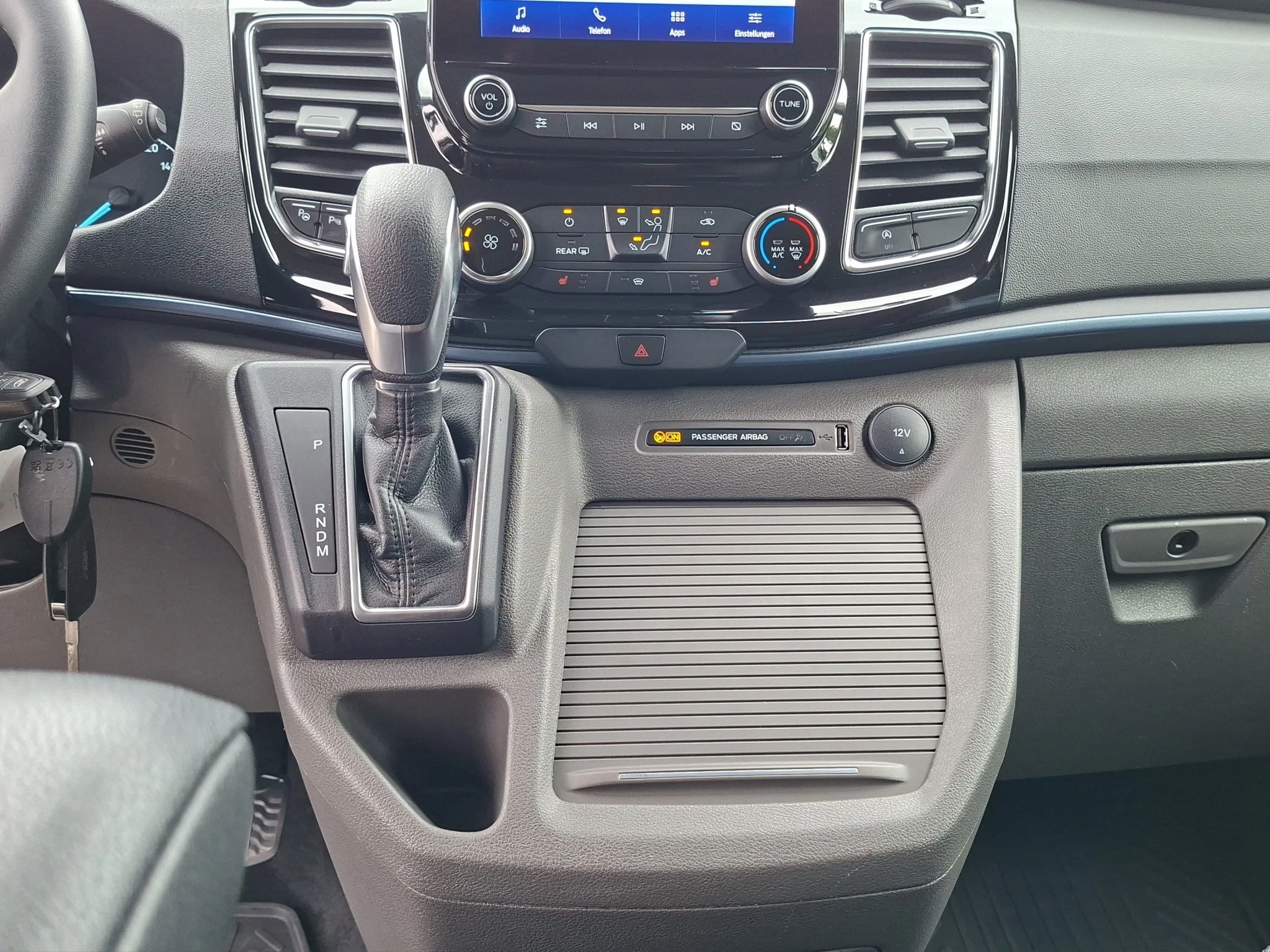 Ford Tourneo Custom Active 320 L1 2.0 EB Aut. | Standh | GJR | RFK | SHZ | LMF