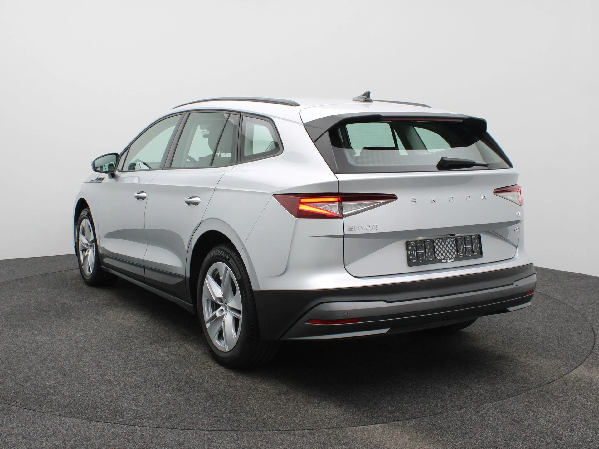 Škoda-Enyaq iV-image-1