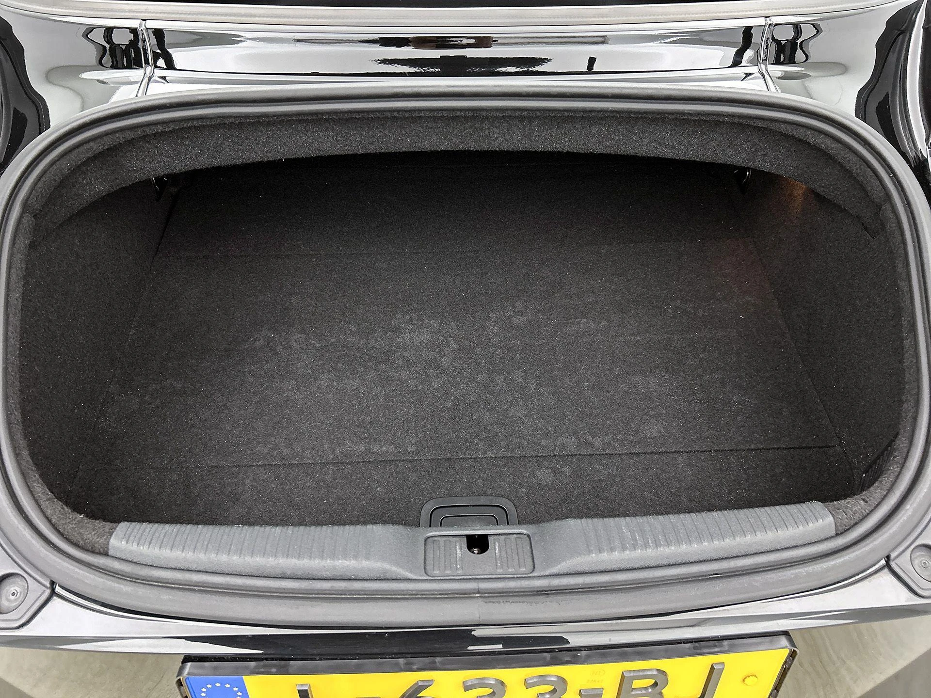 Audi-TT-image-20