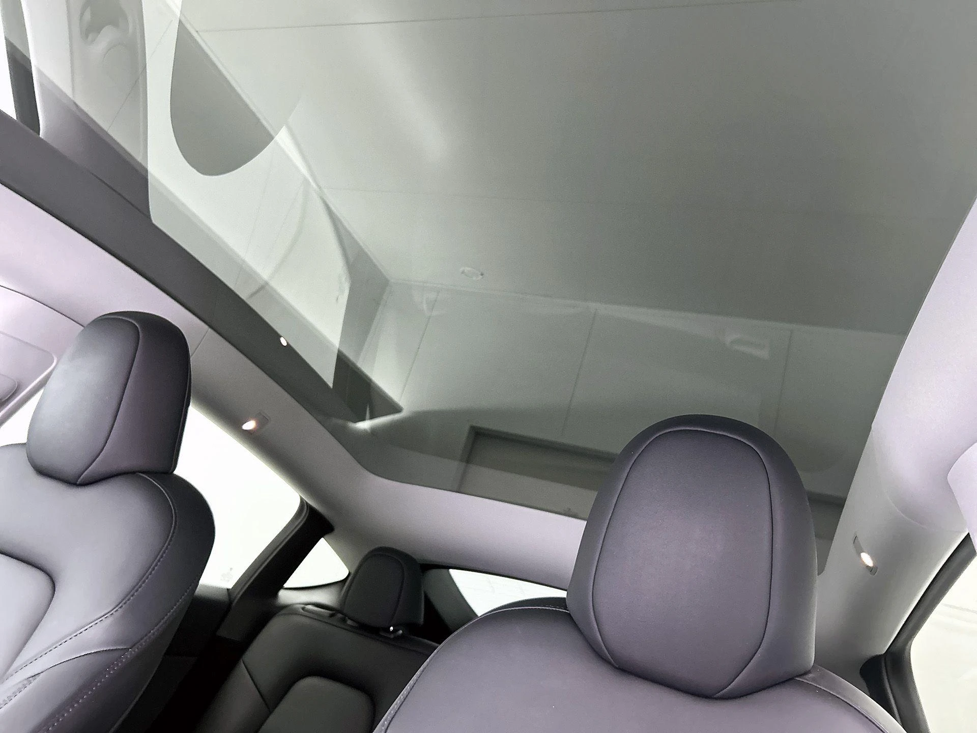 Tesla-Model Y-image-30
