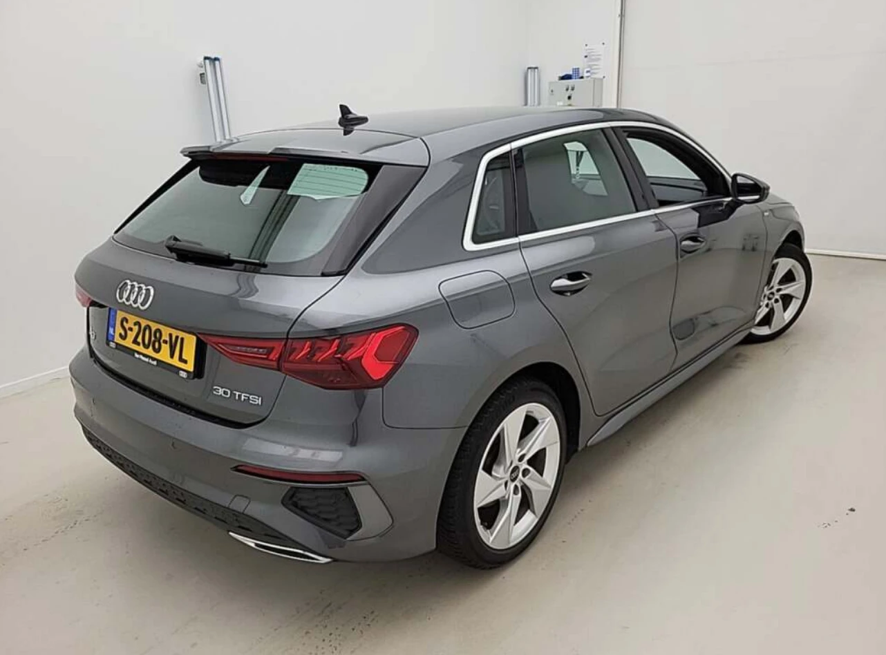 Audi A3 Sportback 30 TFSI S edition 110 PK
