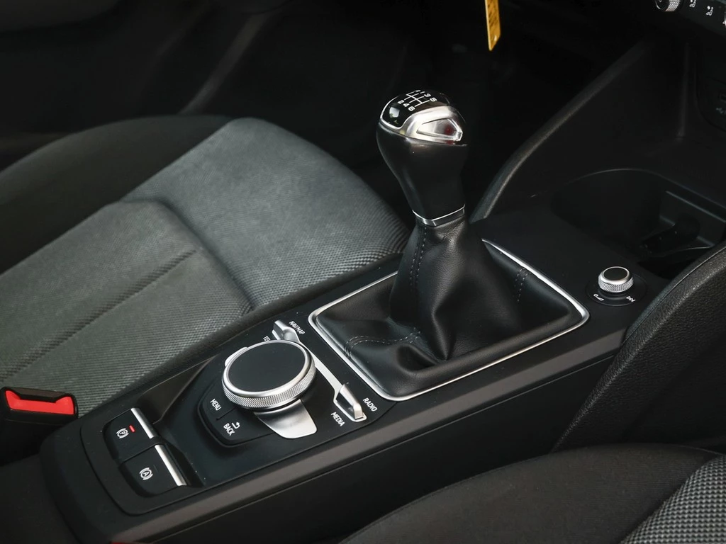 Audi Q2 35 TFSI advanced Navi., MMI+, Tel., LED-Sch., DAB+,