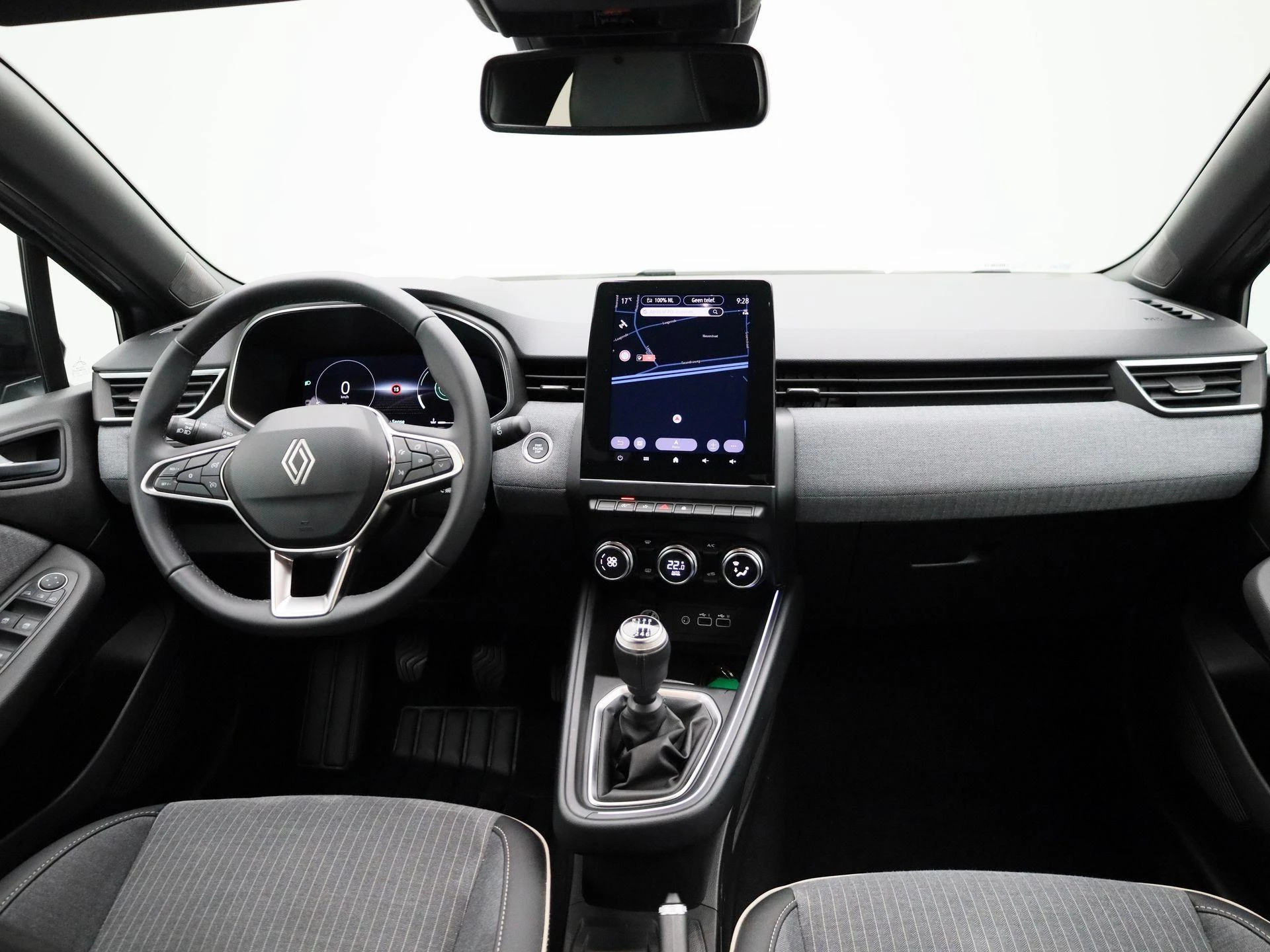 Renault-Clio-image-33