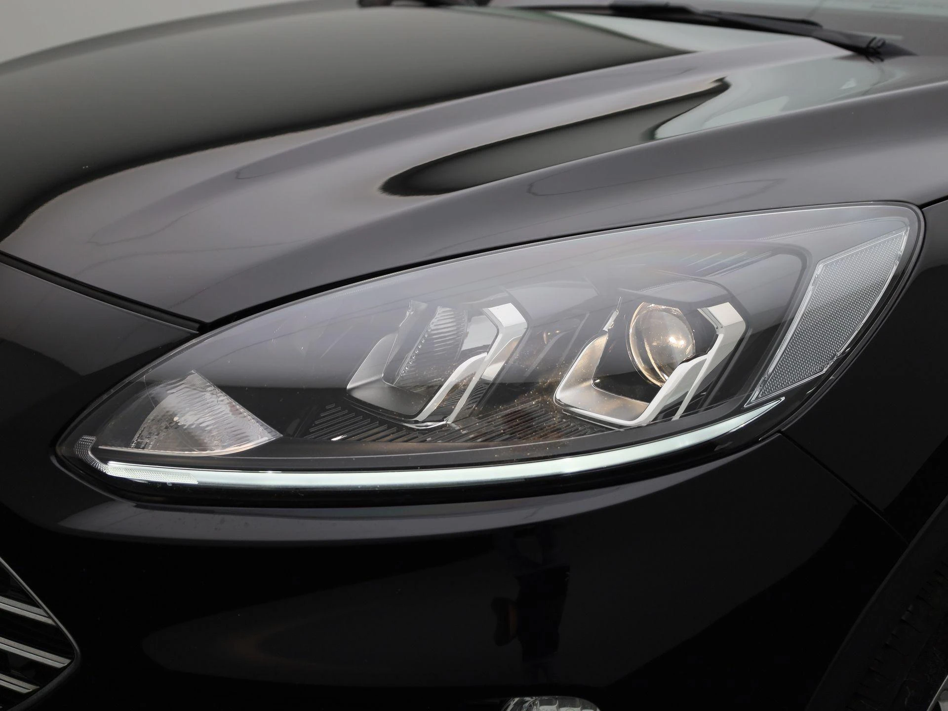 Ford-Kuga-image-13