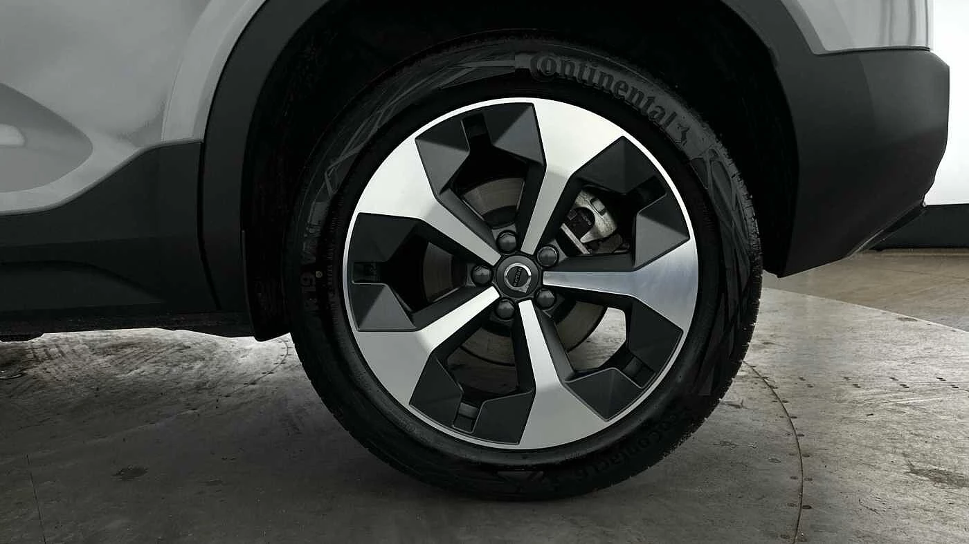 Volvo-XC40-image-15