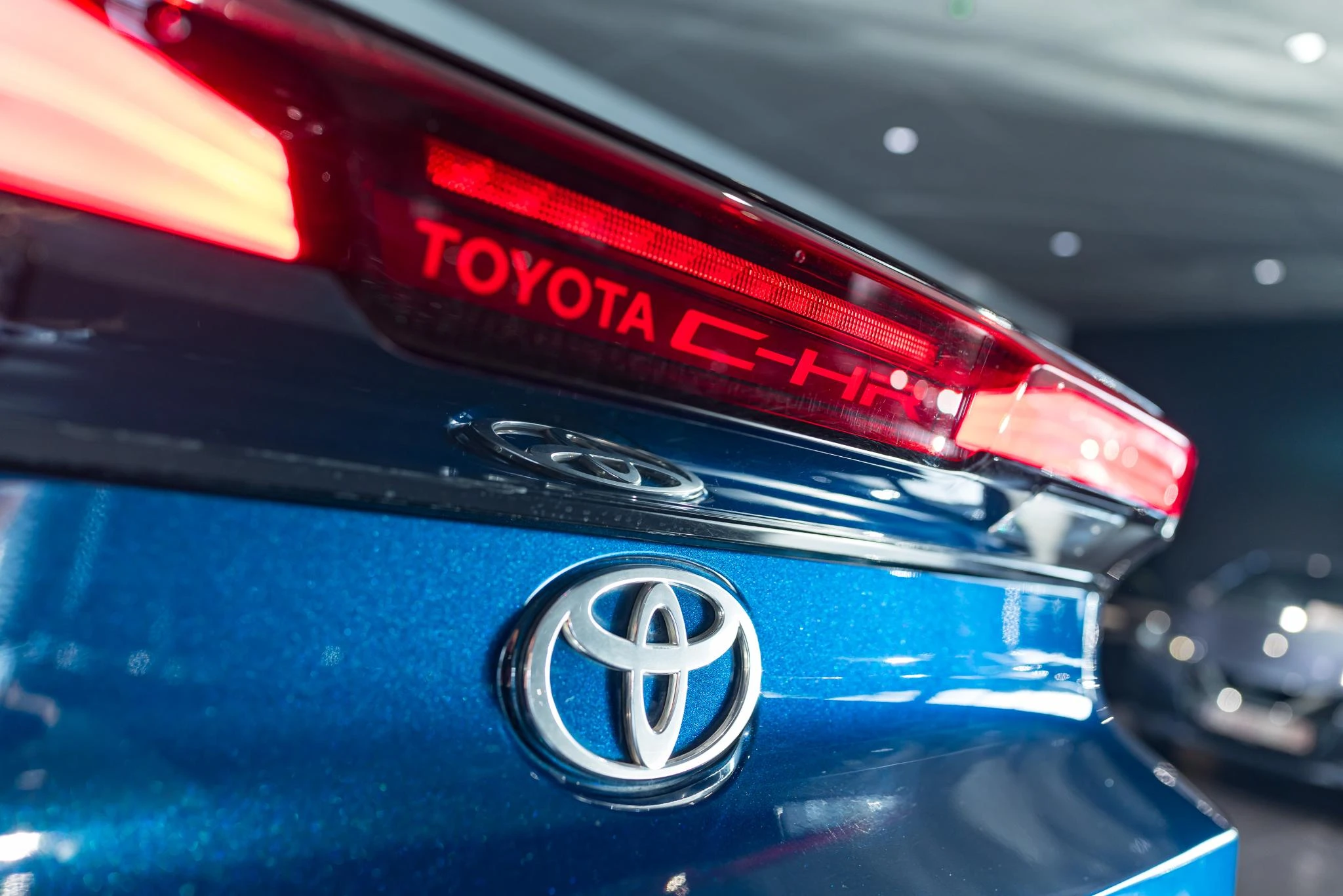 Toyota-C-HR-image-10