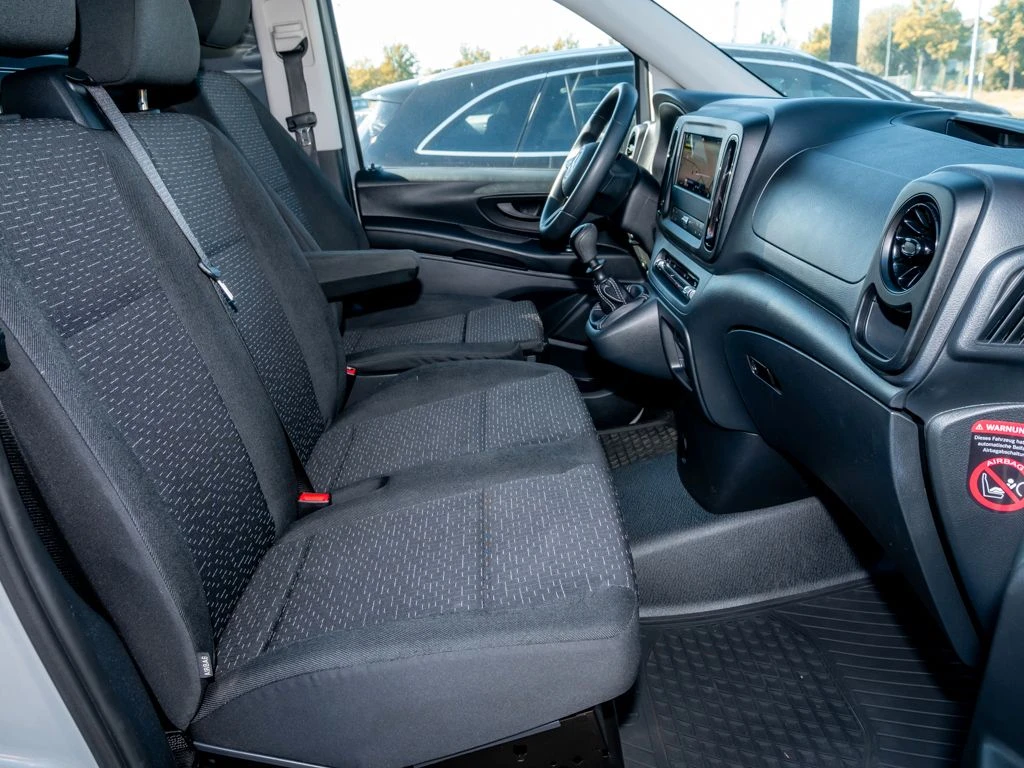 Mercedes-Benz-Vito 116-image-10