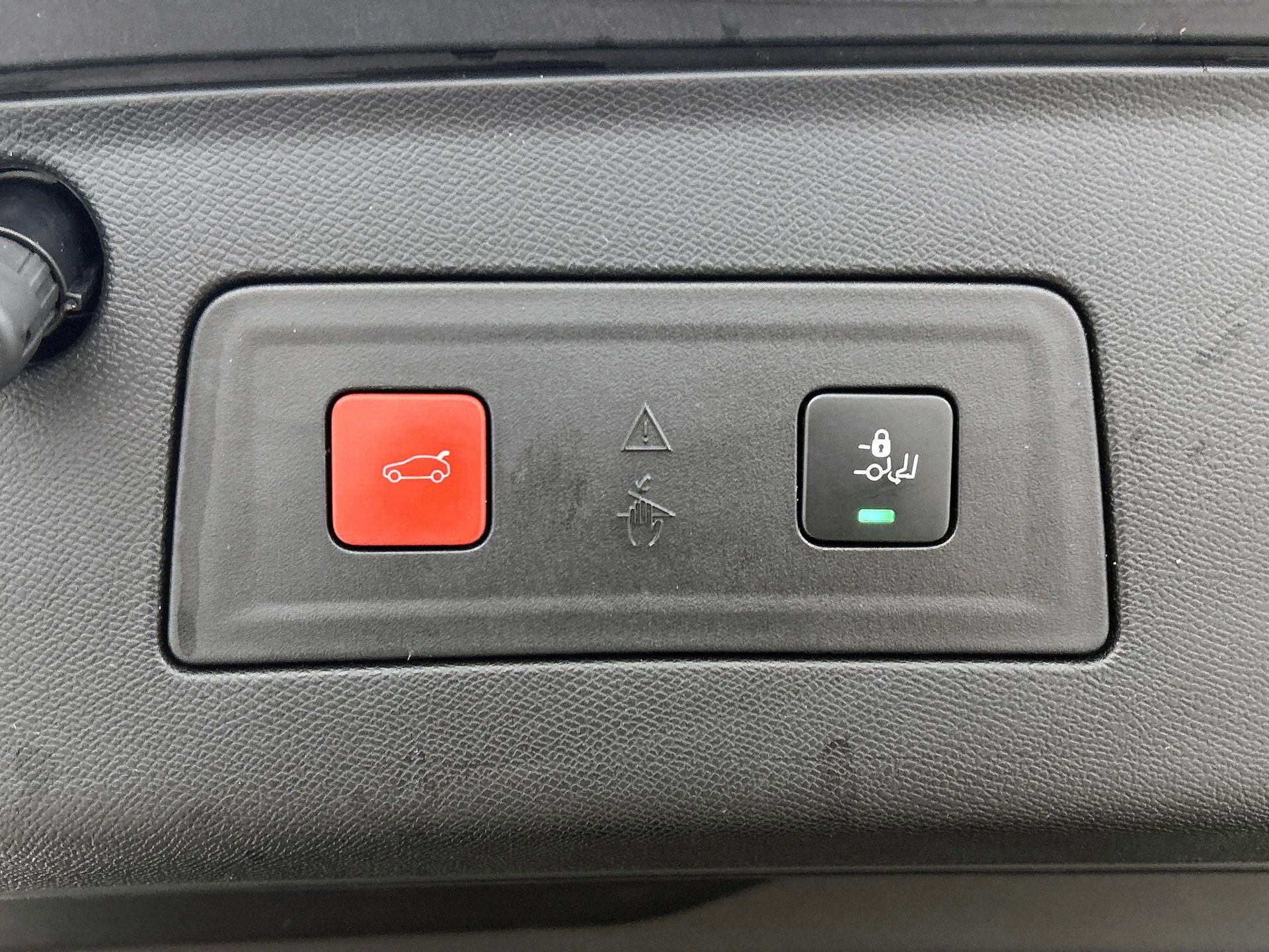 Peugeot-508-image-28