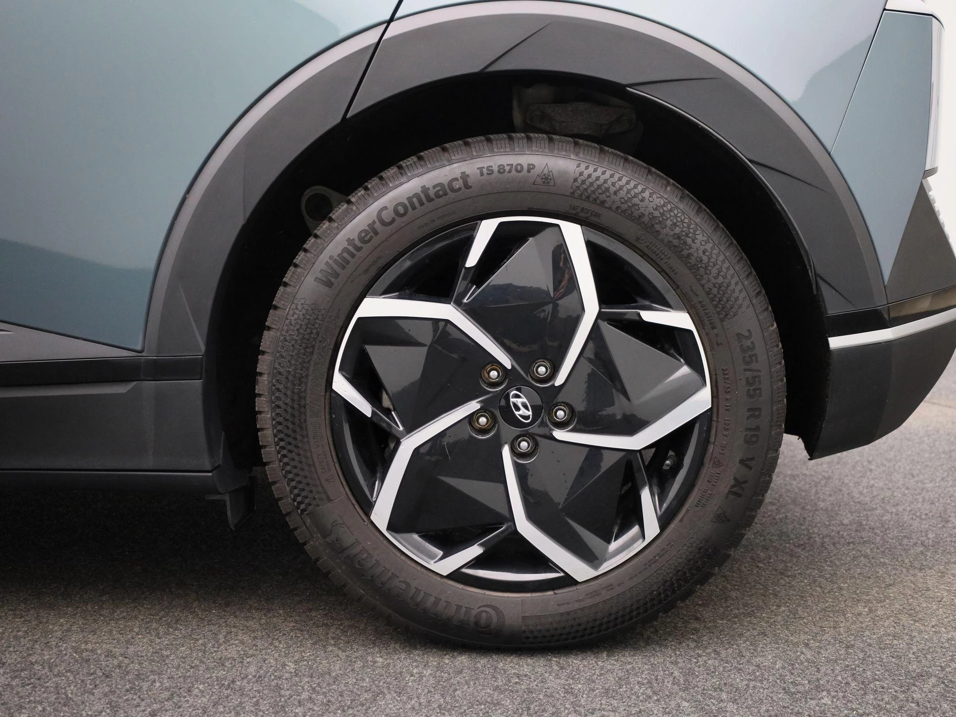 Hyundai-IONIQ 5-image-11