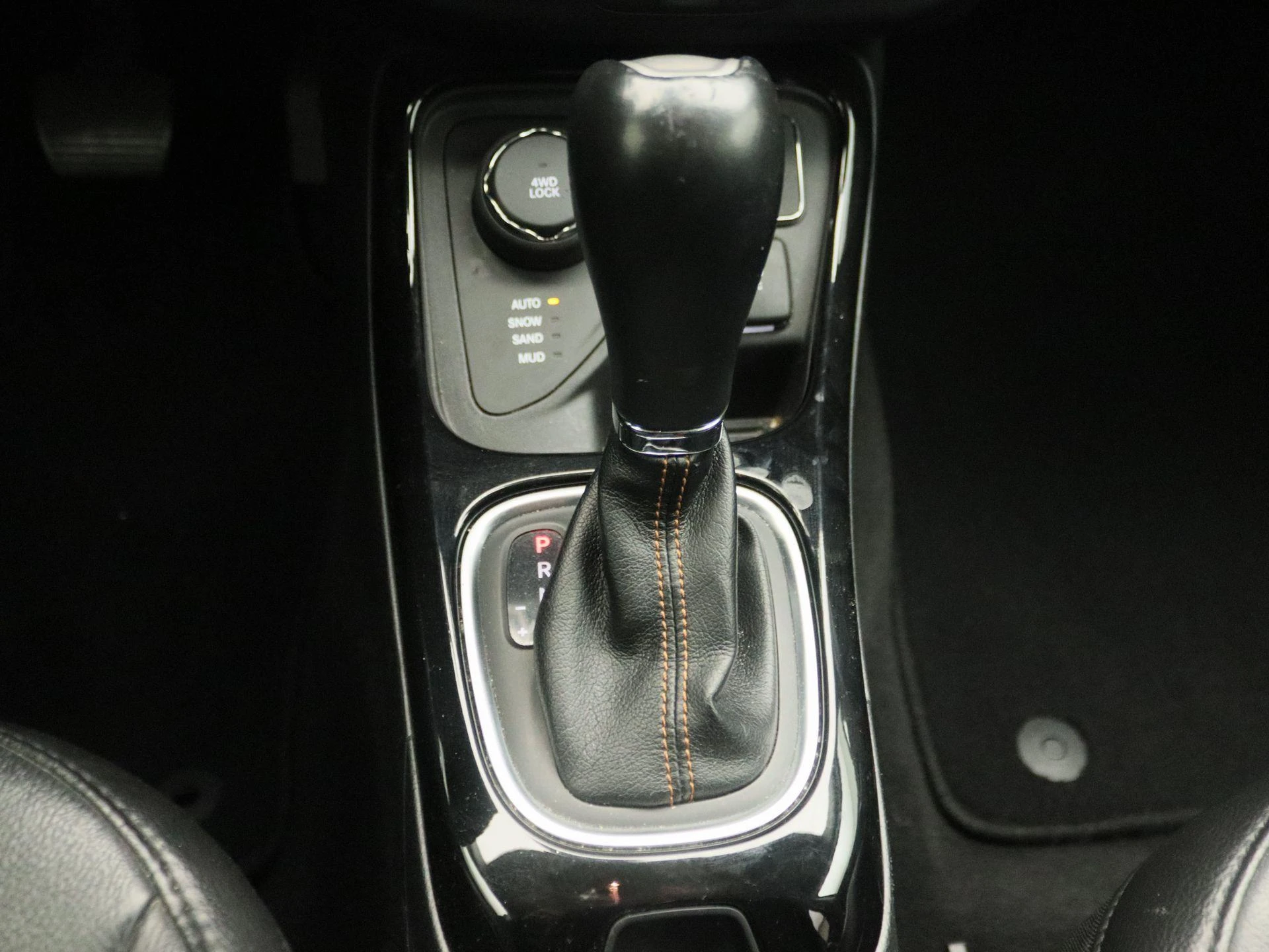 Jeep-Compass-image-10