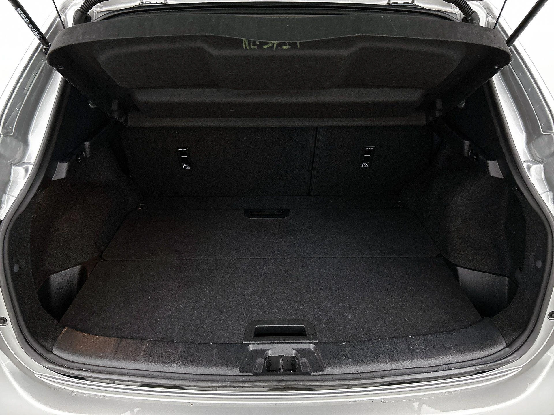 Nissan-QASHQAI-image-13